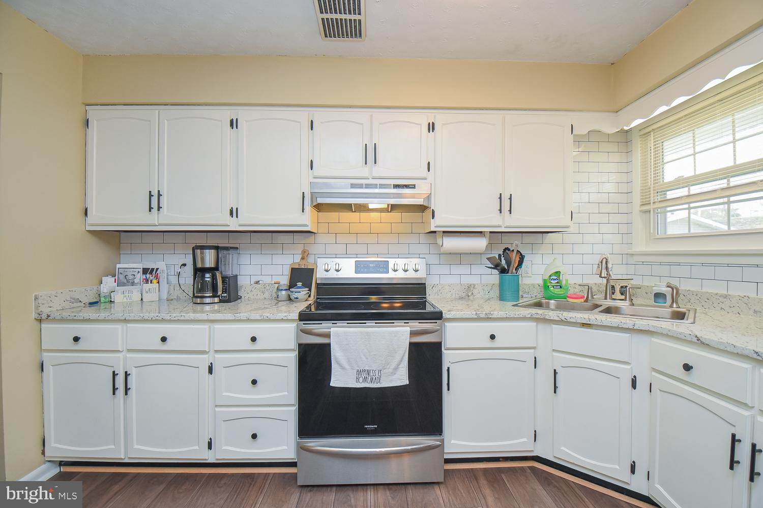 VALLEY VIEW - Residential