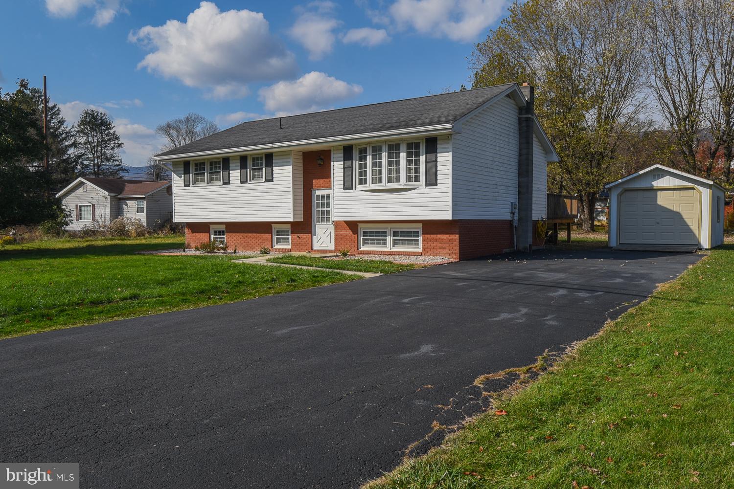 VALLEY VIEW - Residential