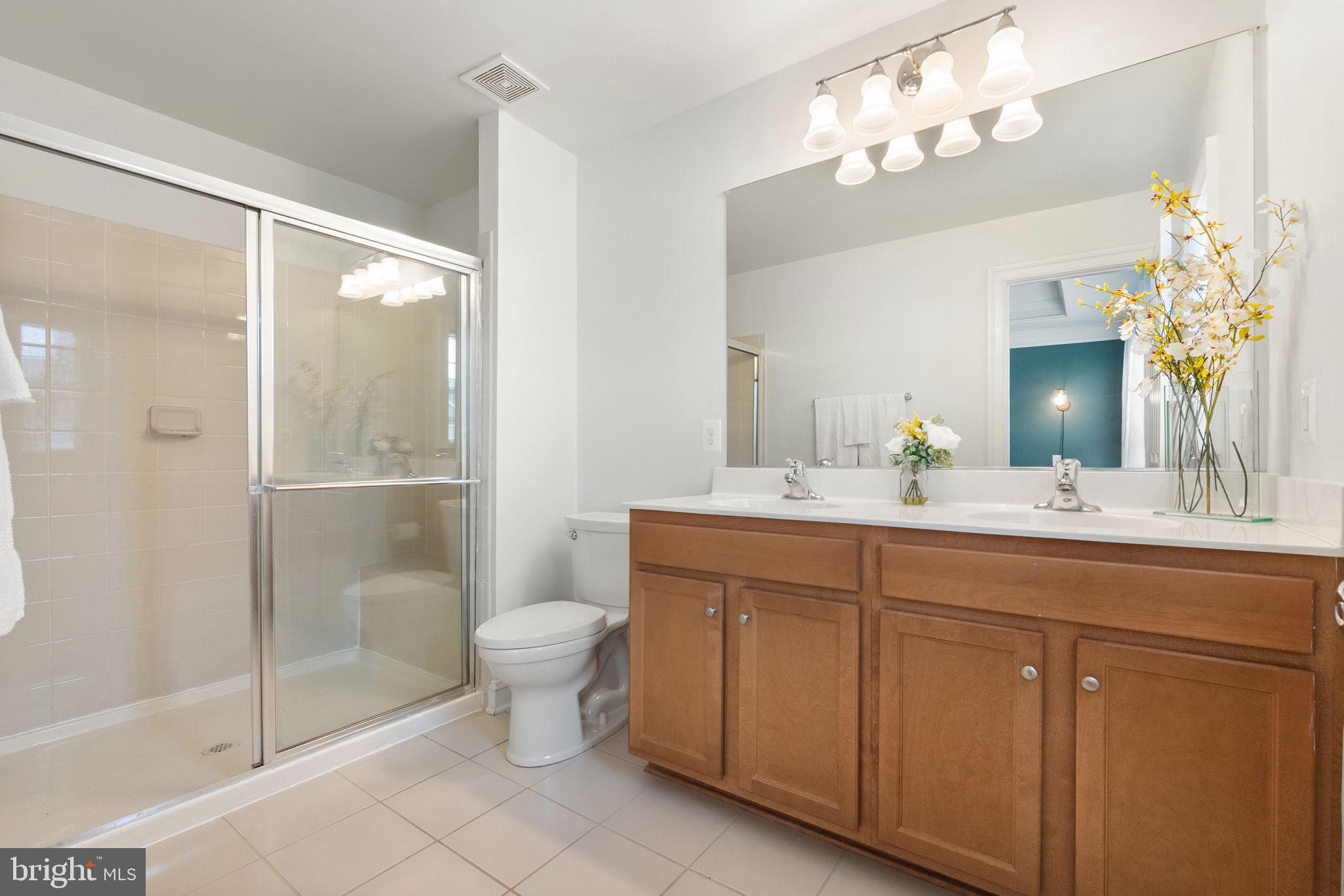 OAKLAWN - Residential