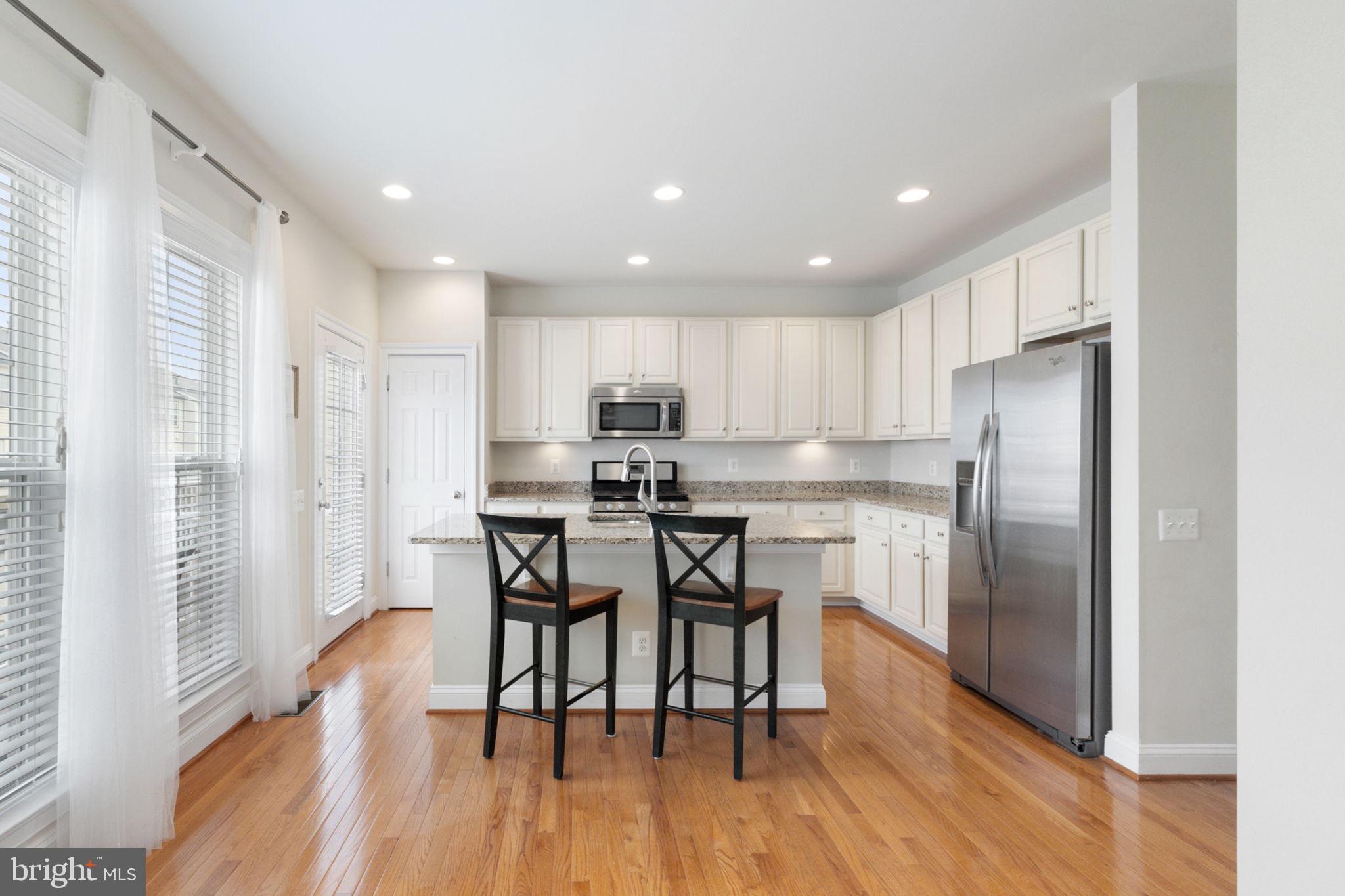 OAKLAWN - Residential