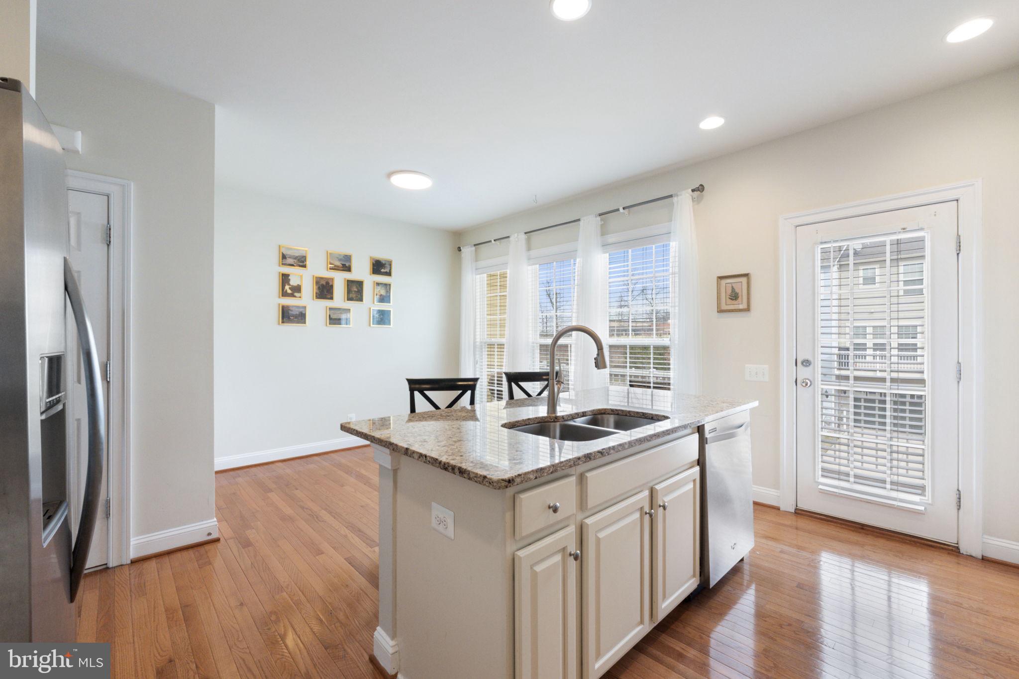 OAKLAWN - Residential