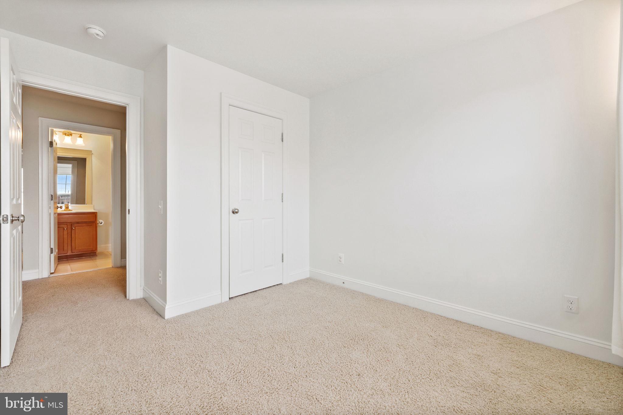 OAKLAWN - Residential