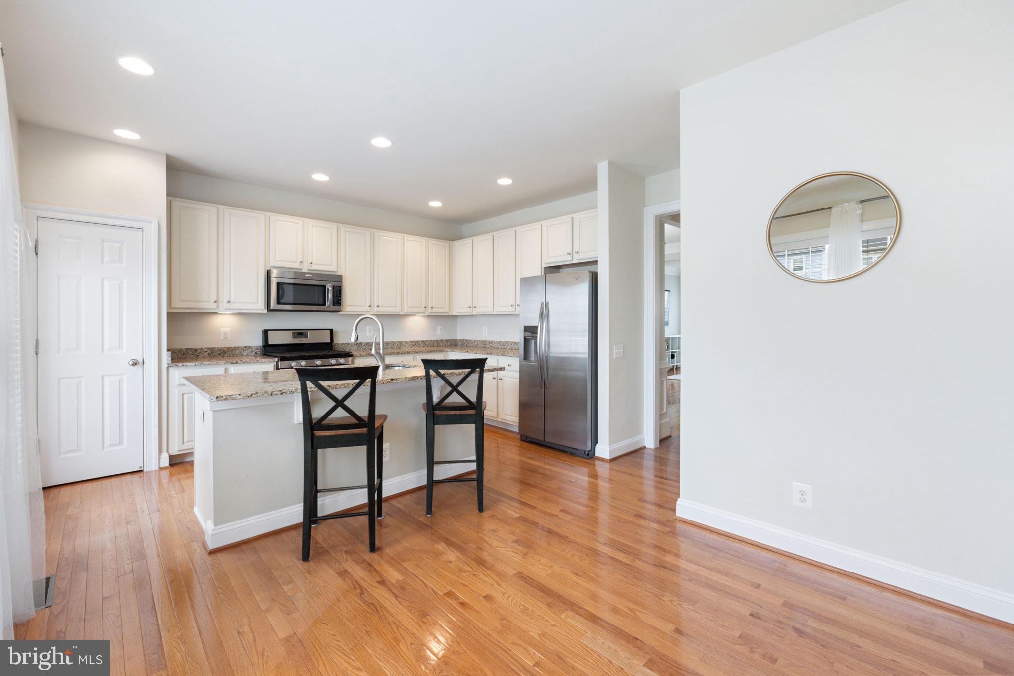 OAKLAWN - Residential