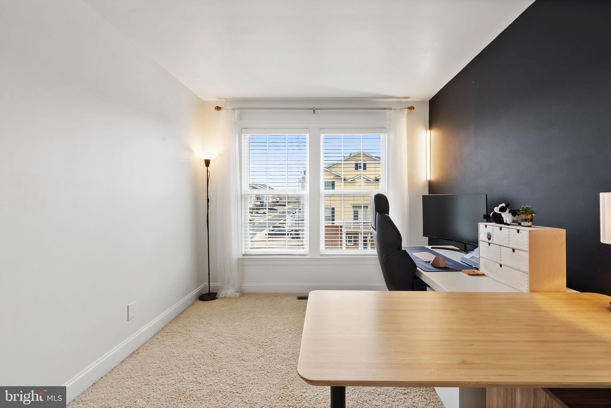 OAKLAWN - Residential