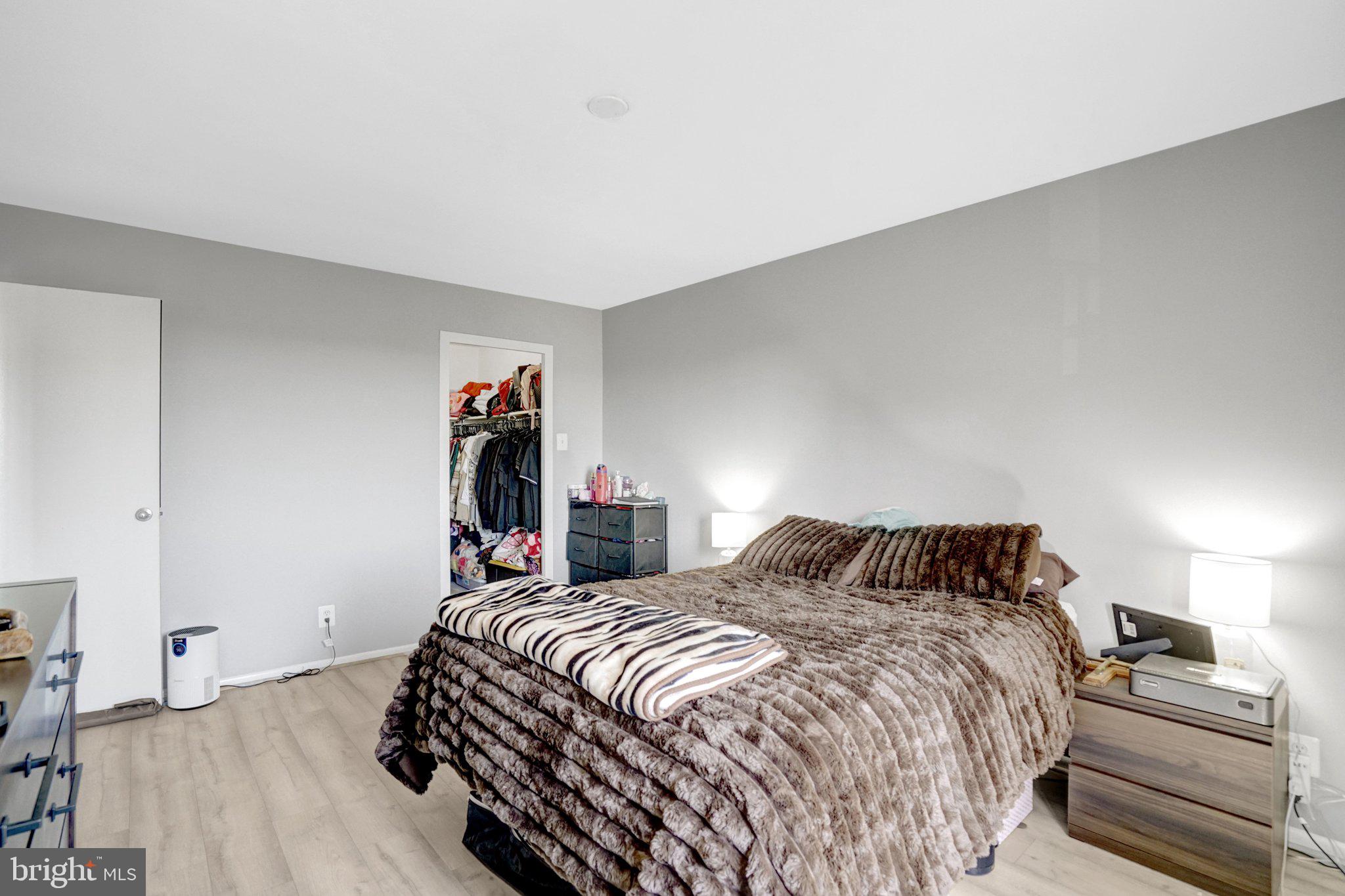 PAVILION ON THE PARK - Residential