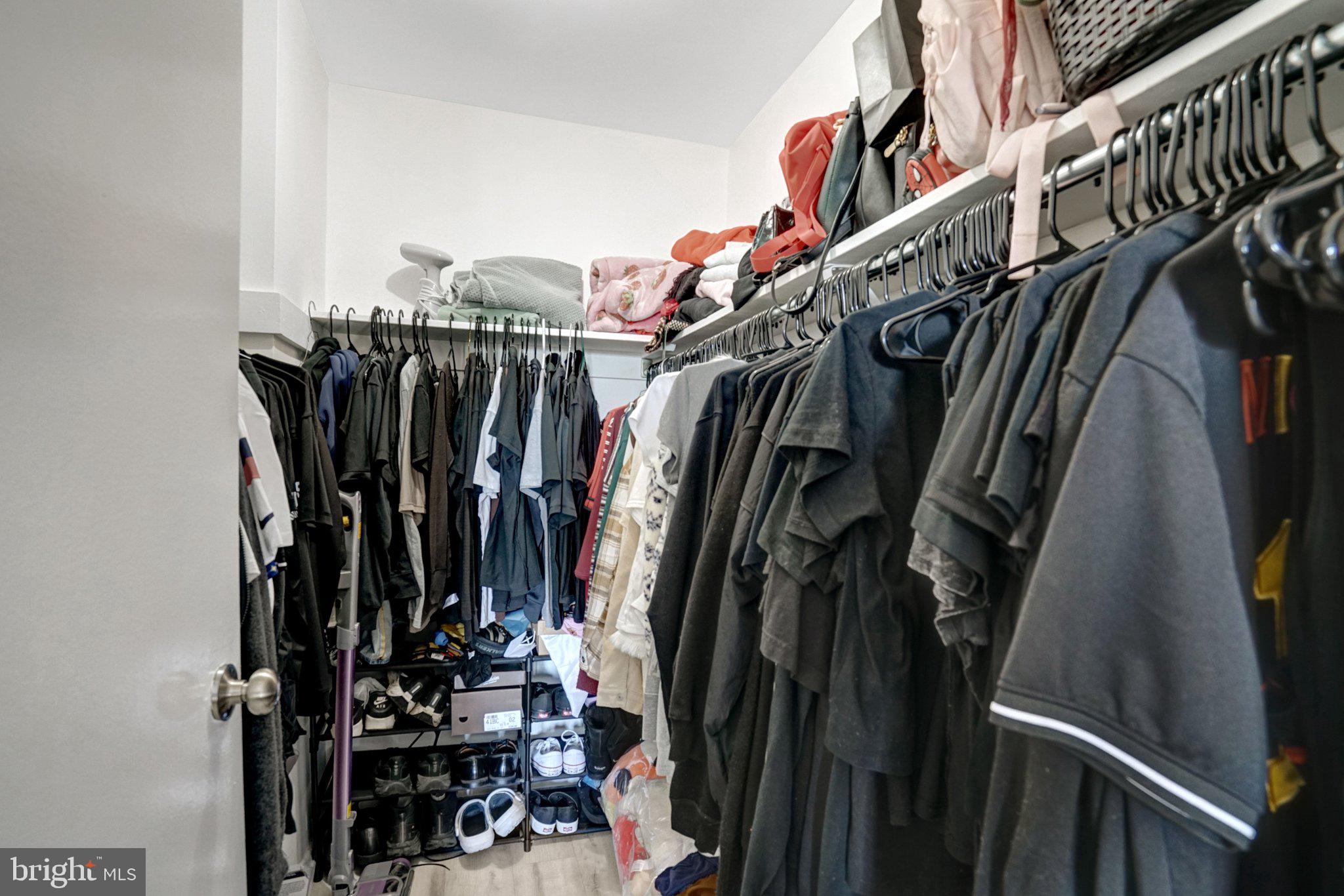 PAVILION ON THE PARK - Residential