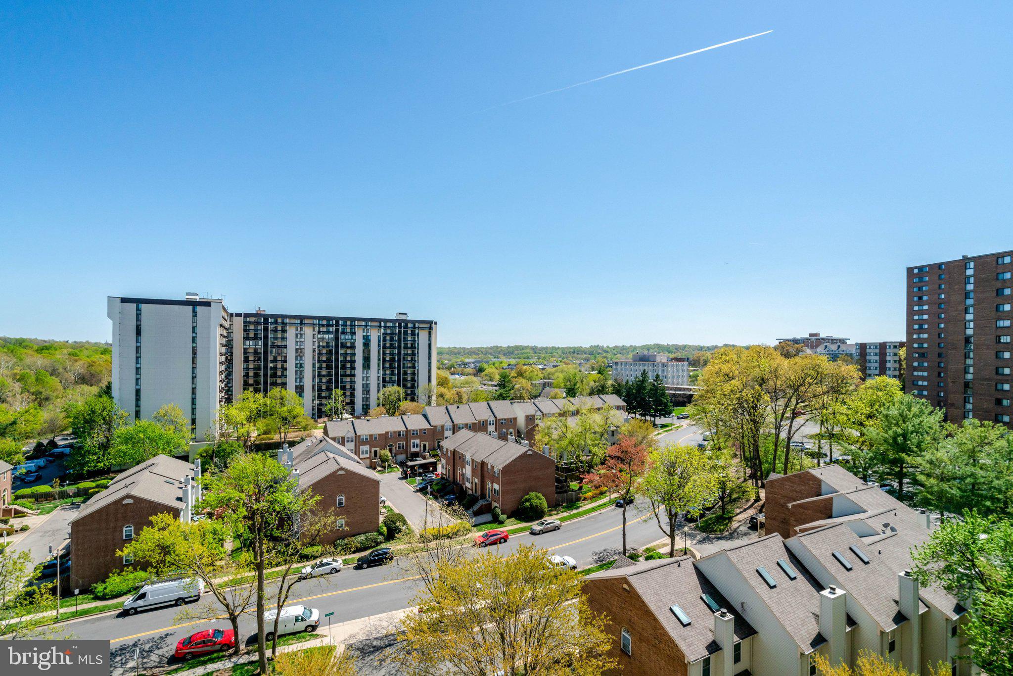 PAVILION ON THE PARK - Residential