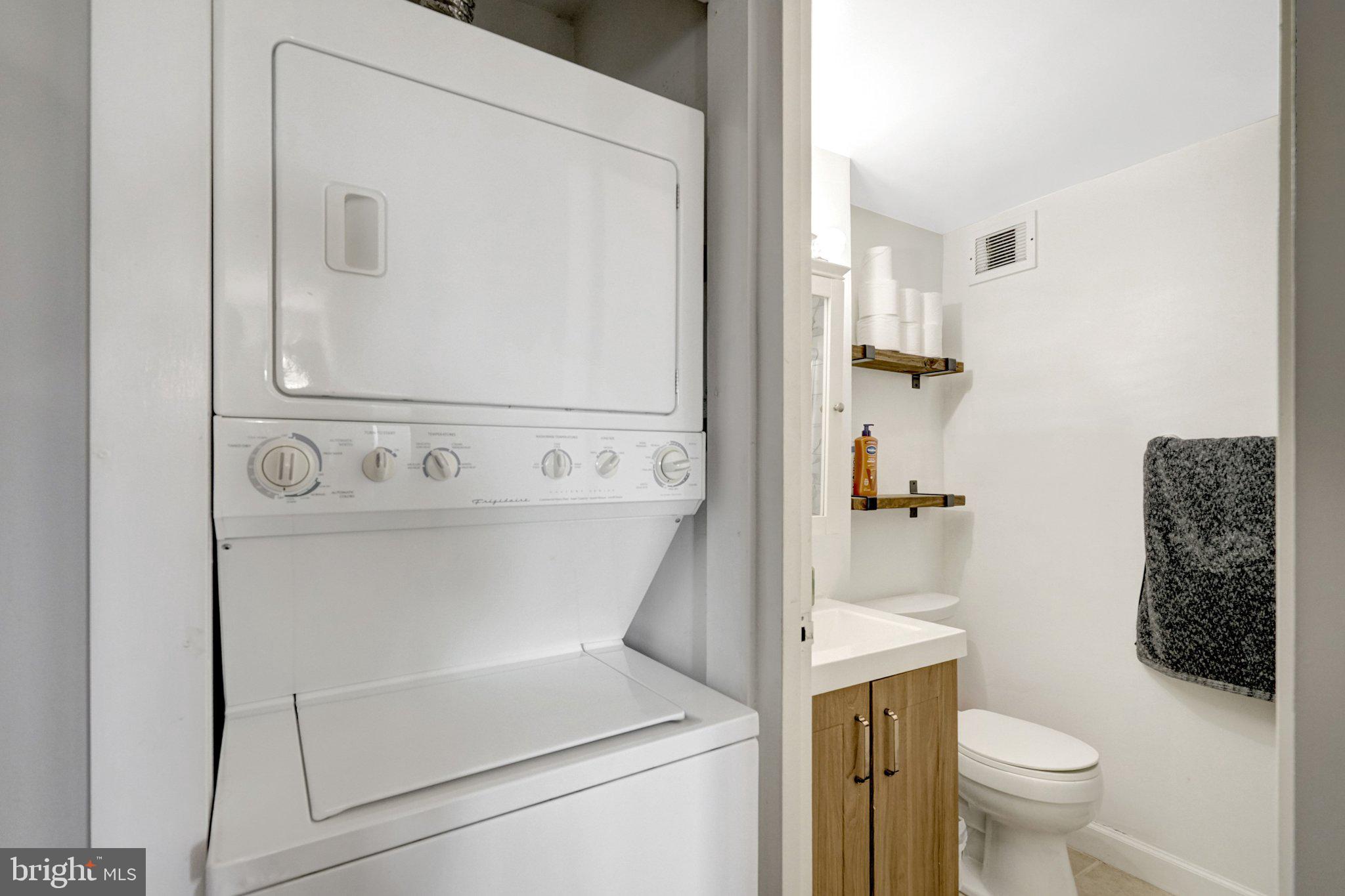 PAVILION ON THE PARK - Residential