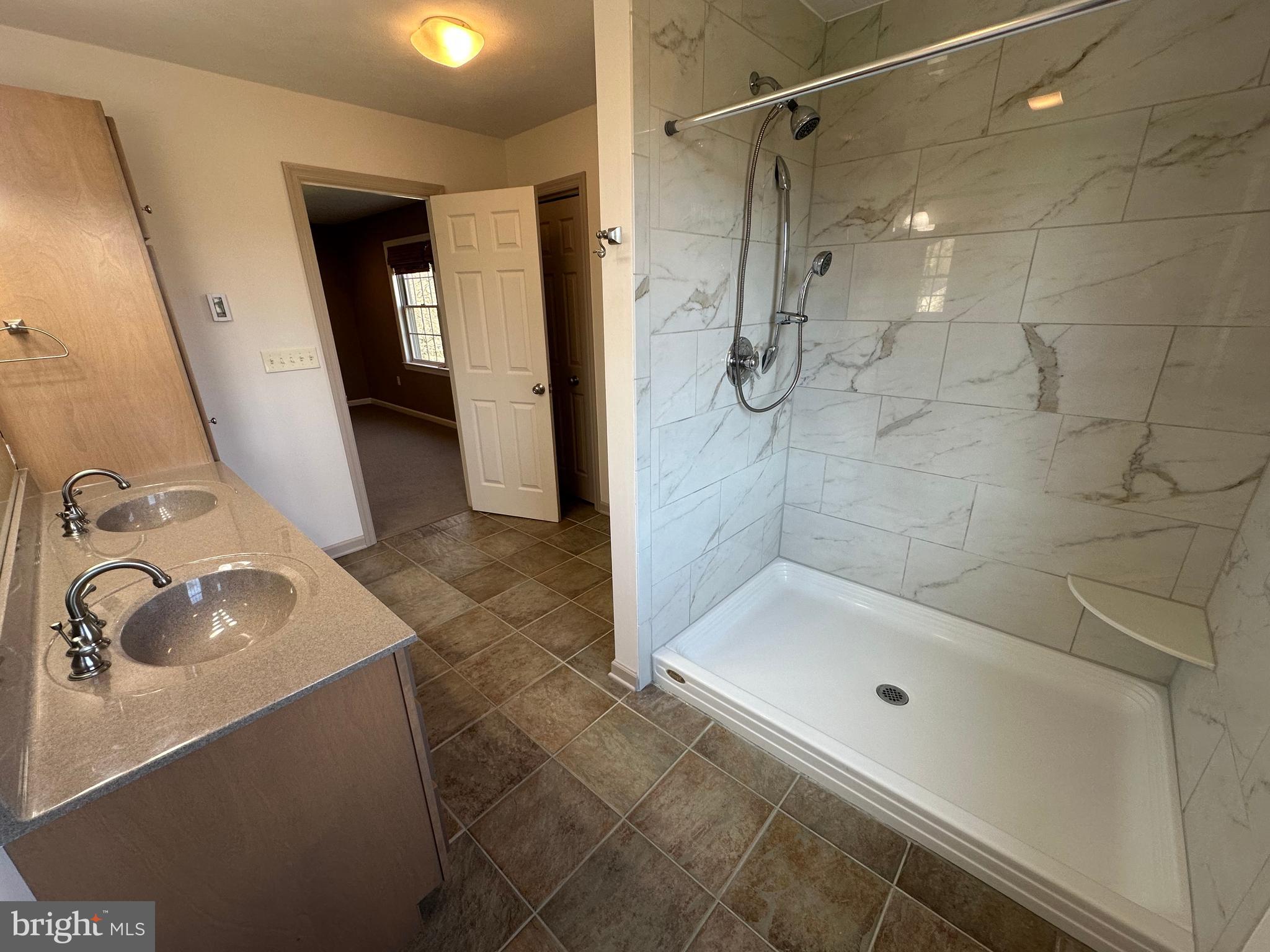 HAYMARKET - Residential