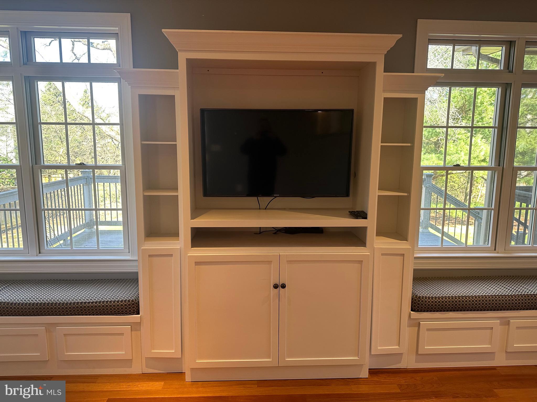 HAYMARKET - Residential