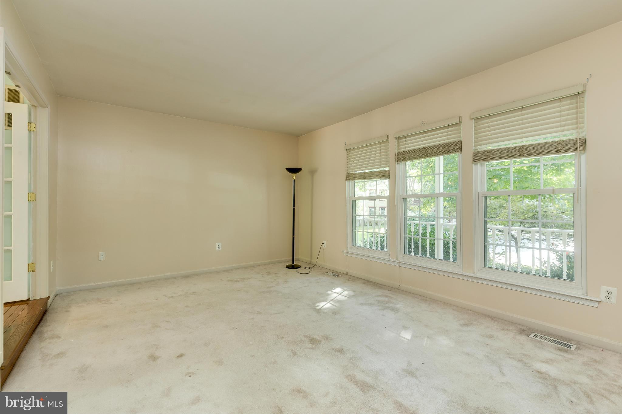 SENECA RIDGE - Residential