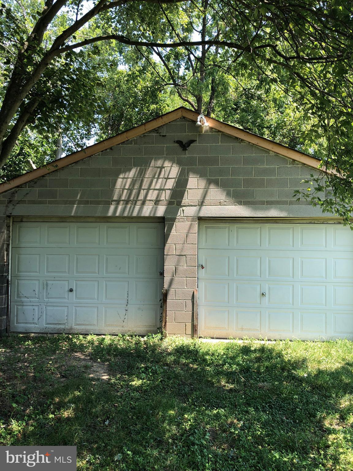 CLINTON HEIGHTS - Residential Lease