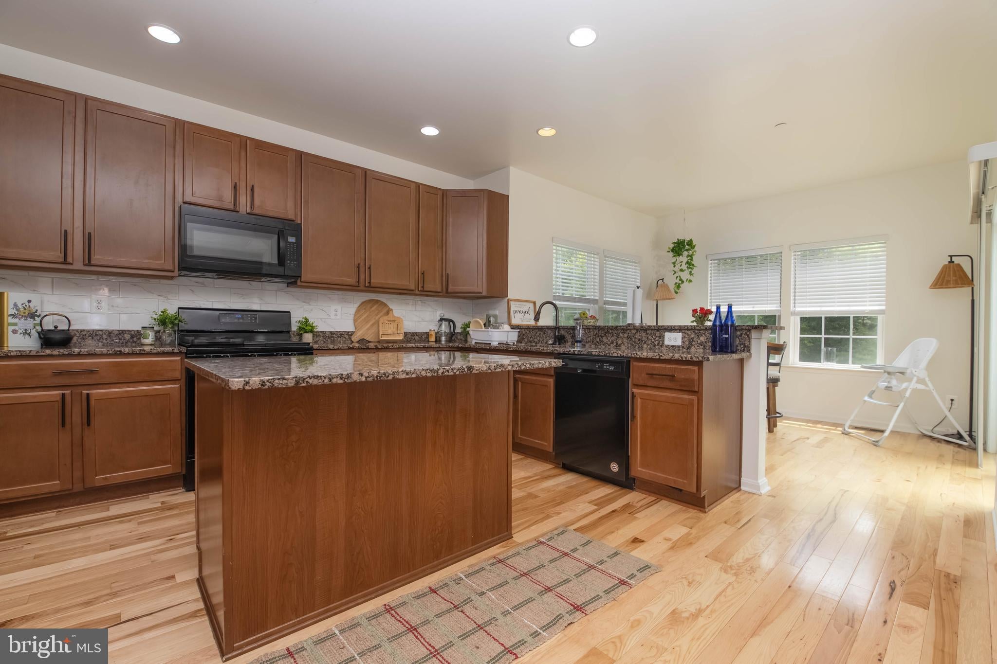7903 SHIRLEY RIDGE