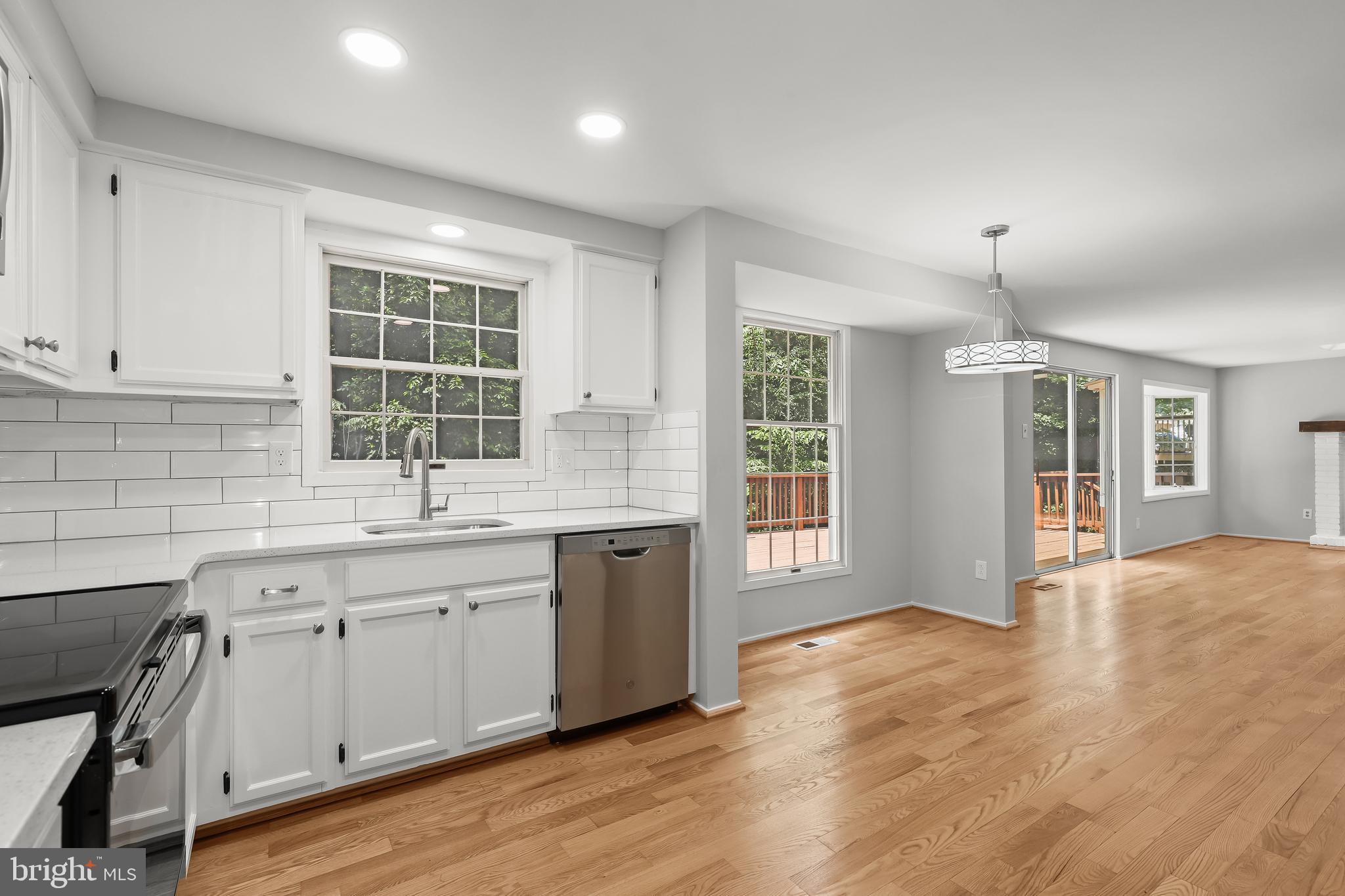 CARROLLTOWNE - Residential