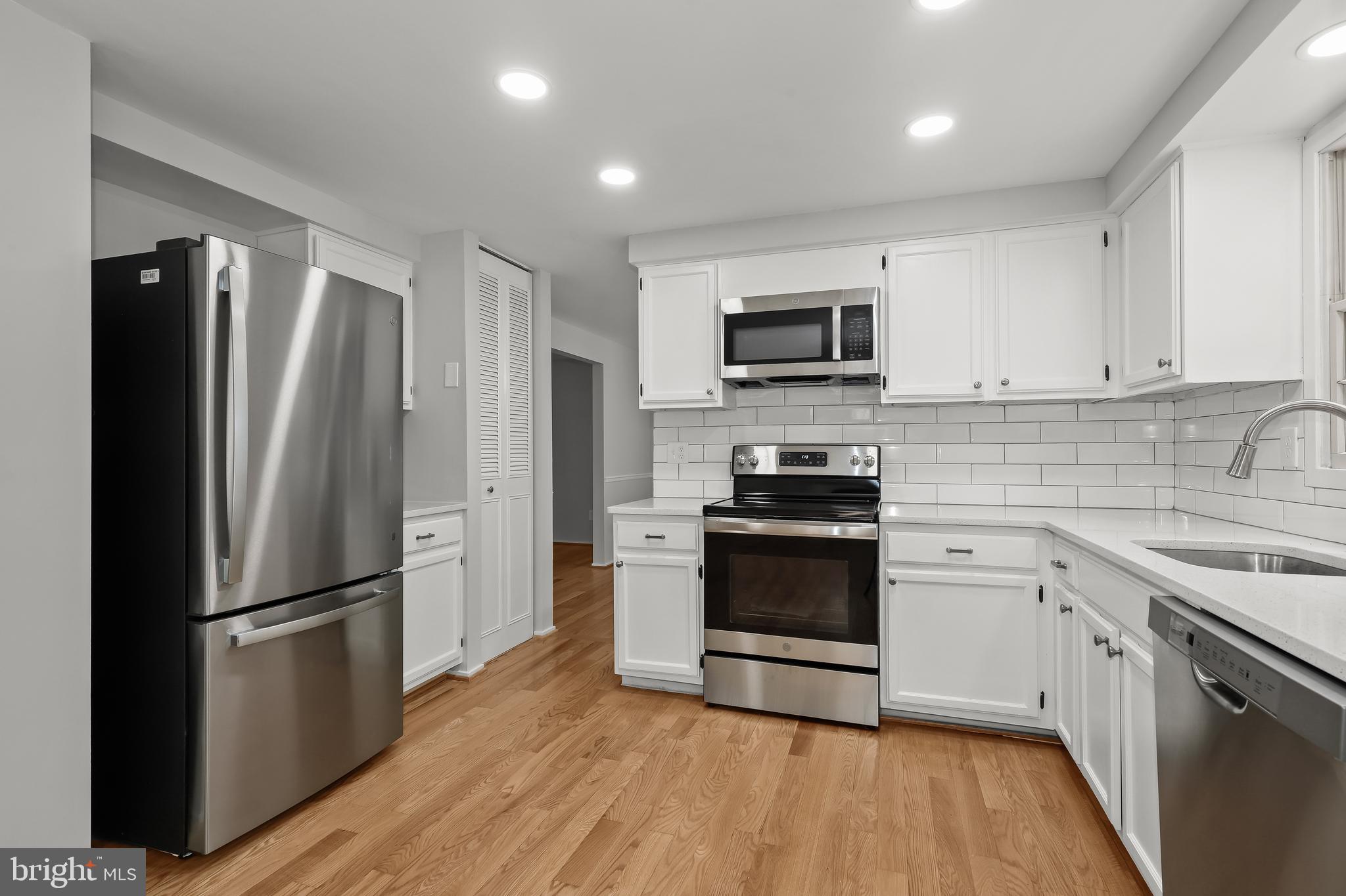 CARROLLTOWNE - Residential