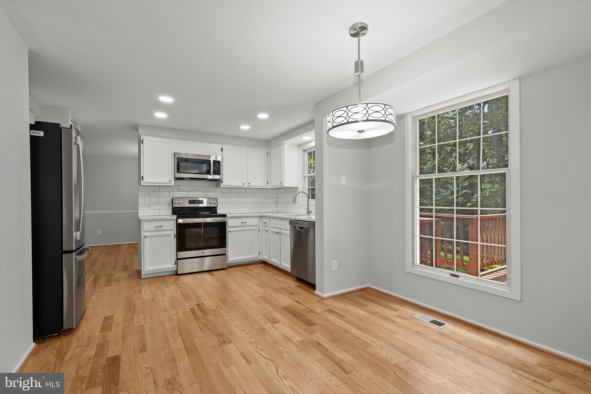 CARROLLTOWNE - Residential