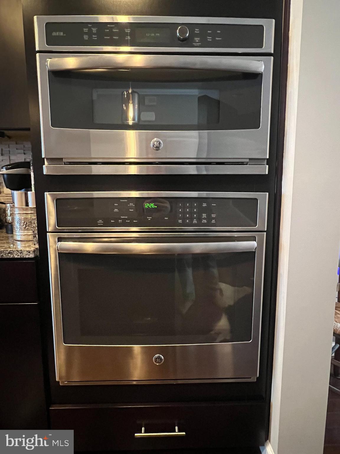 PARKSIDE - Residential Lease