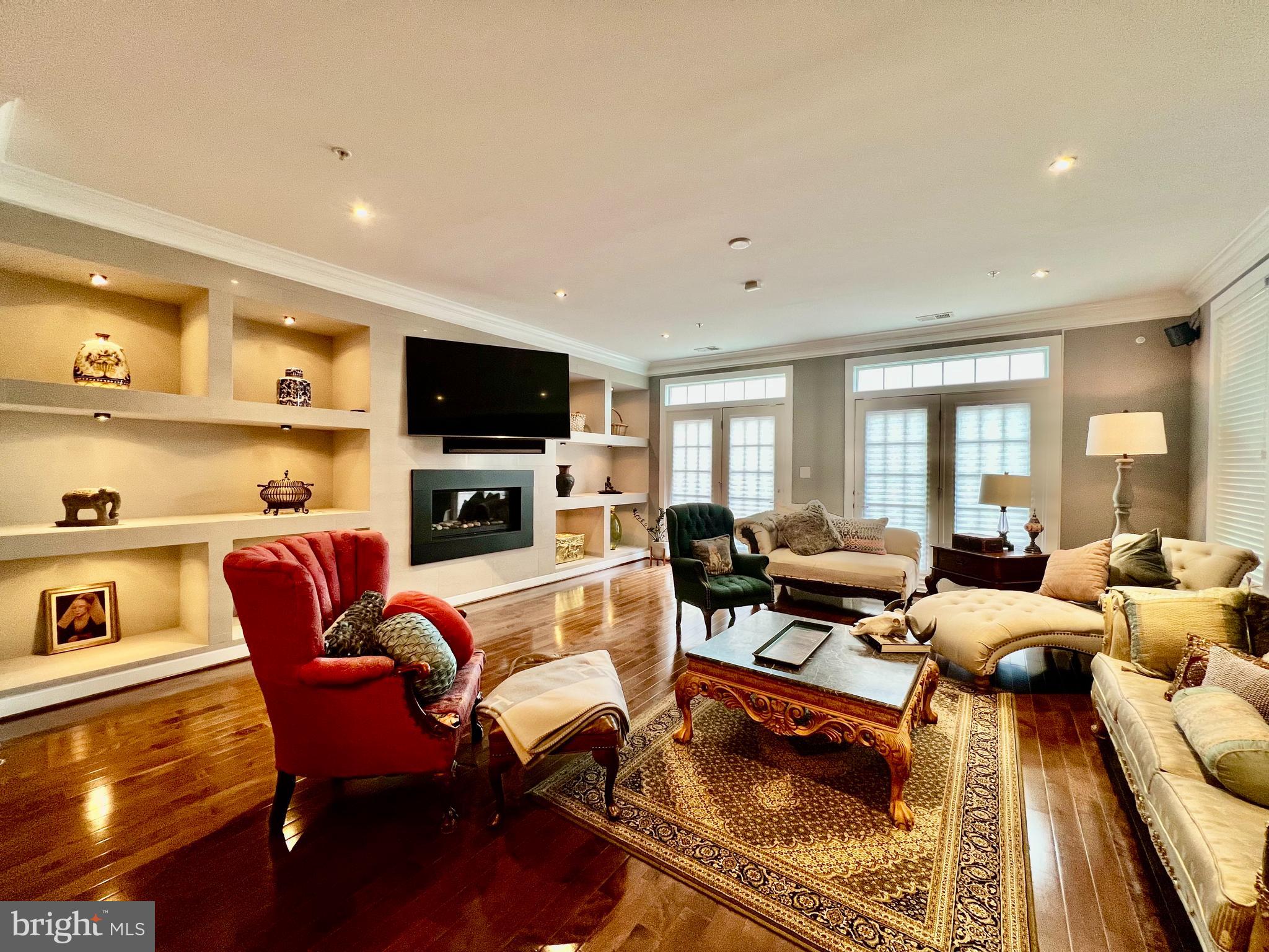 PARKSIDE - Residential Lease