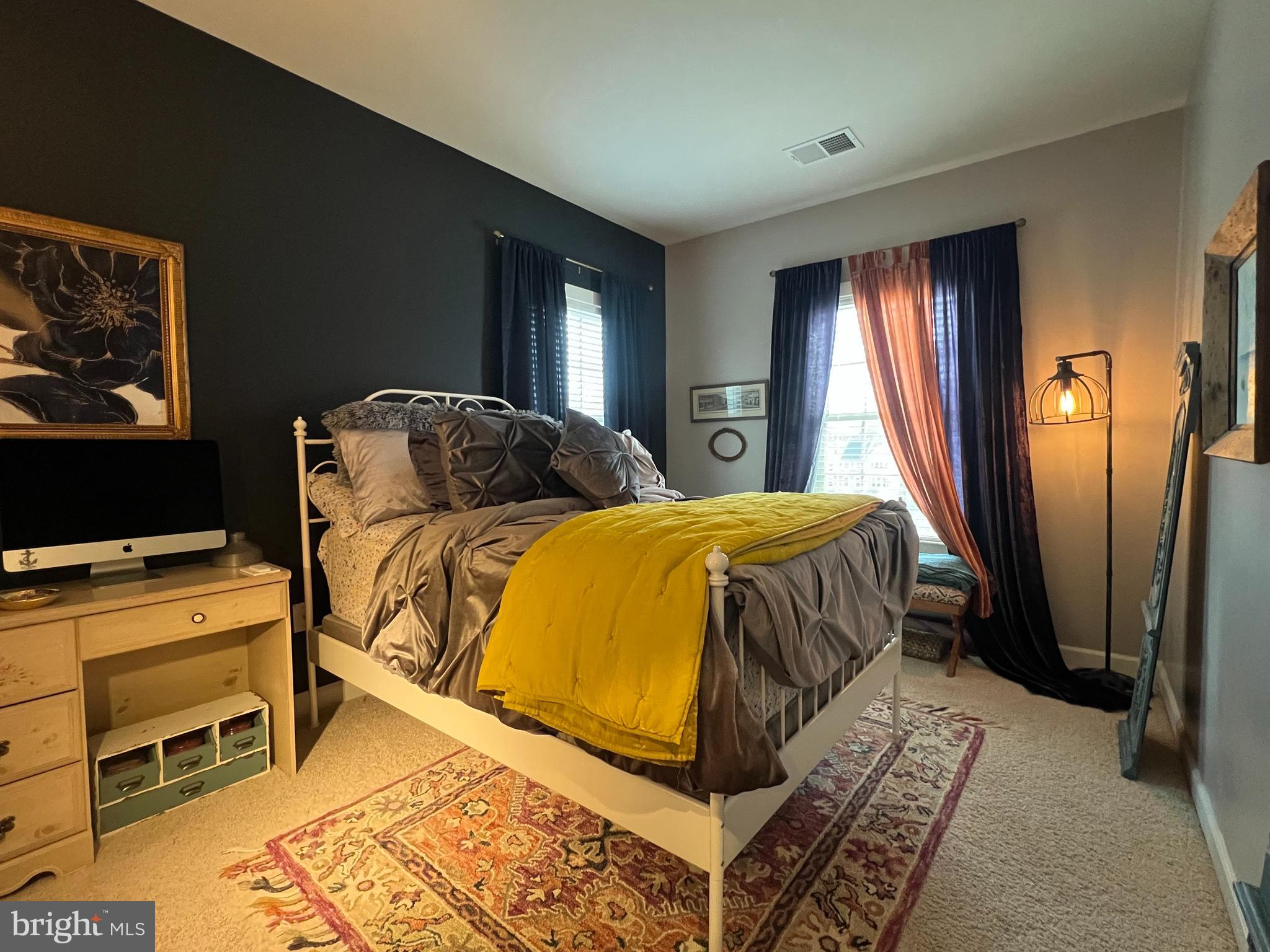 PARKSIDE - Residential Lease