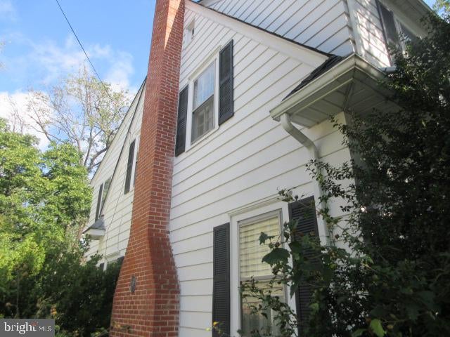 269 E MAIN STREET