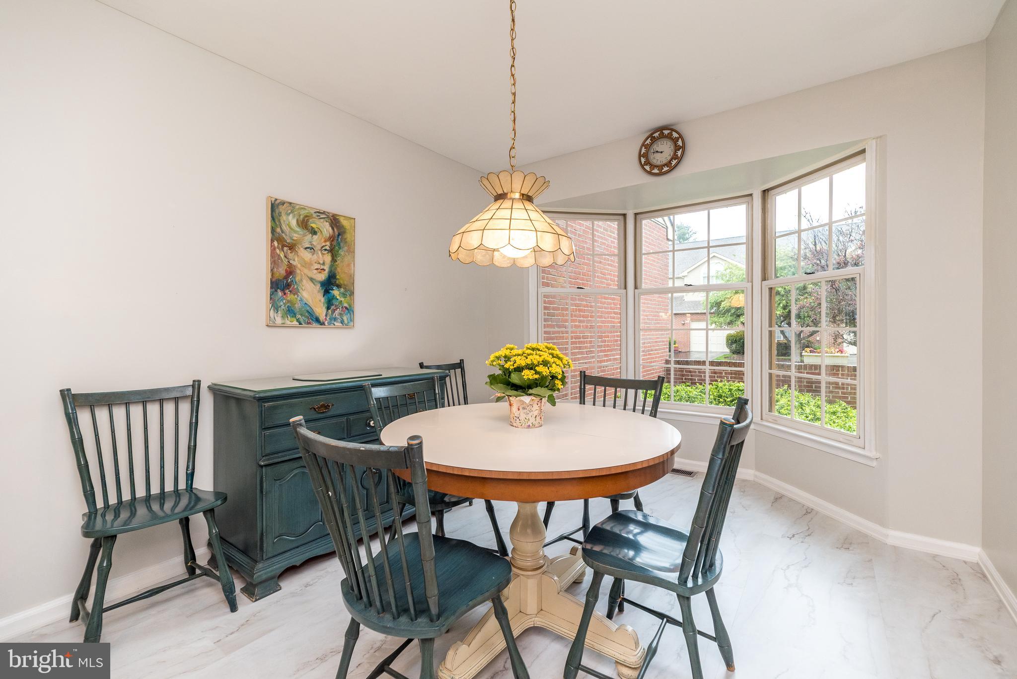 GWYNEDD HUNT - Residential