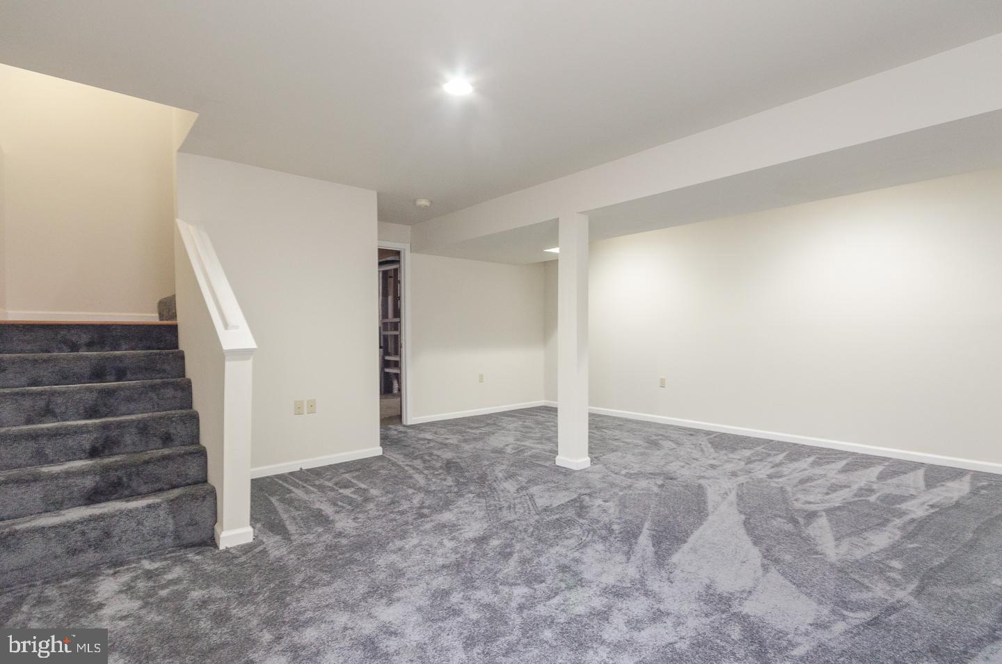 HIGHLAND MEADOWS - Residential