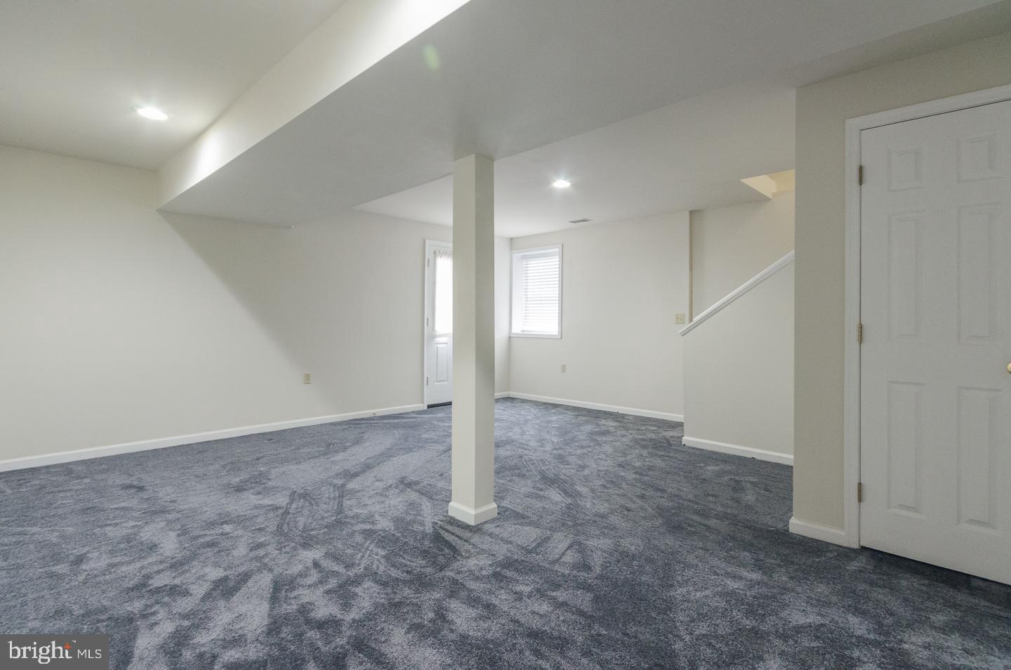 HIGHLAND MEADOWS - Residential