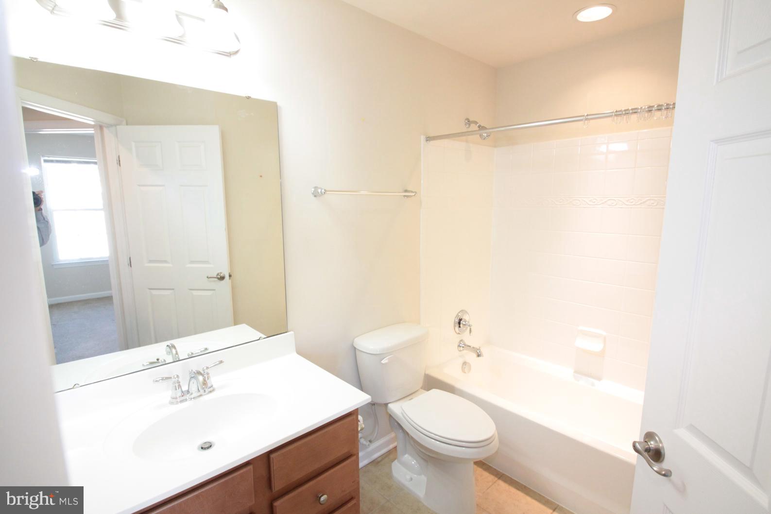 TANYARD SPRINGS - Residential Lease