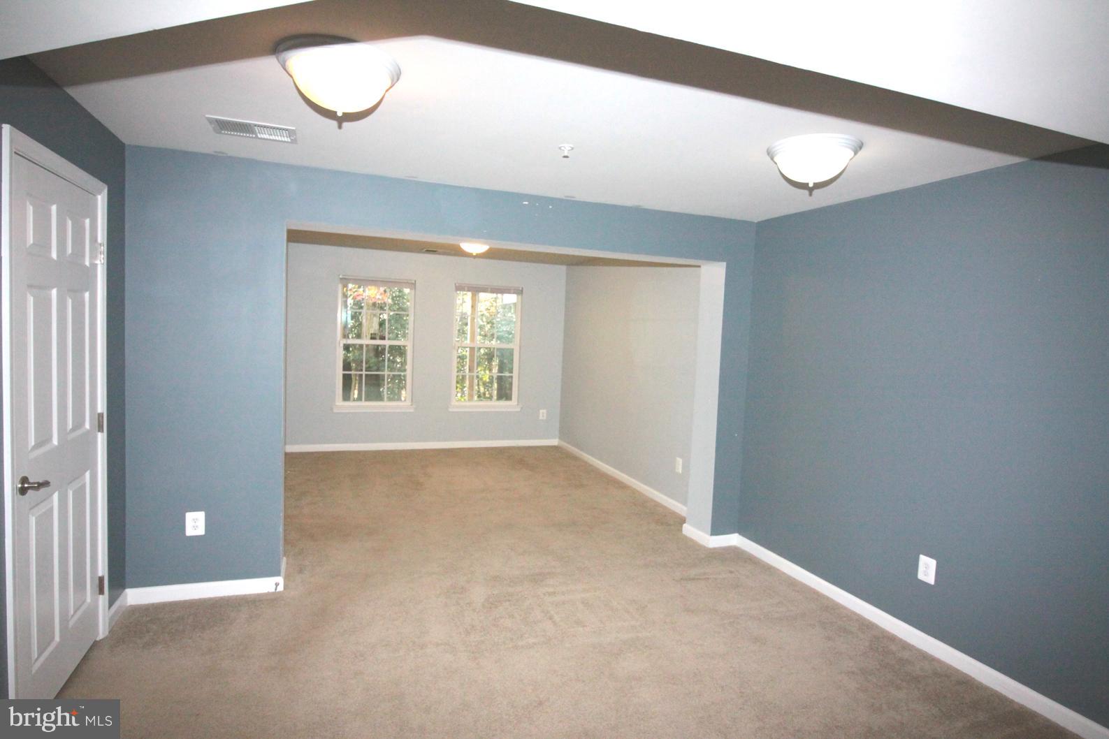 TANYARD SPRINGS - Residential Lease