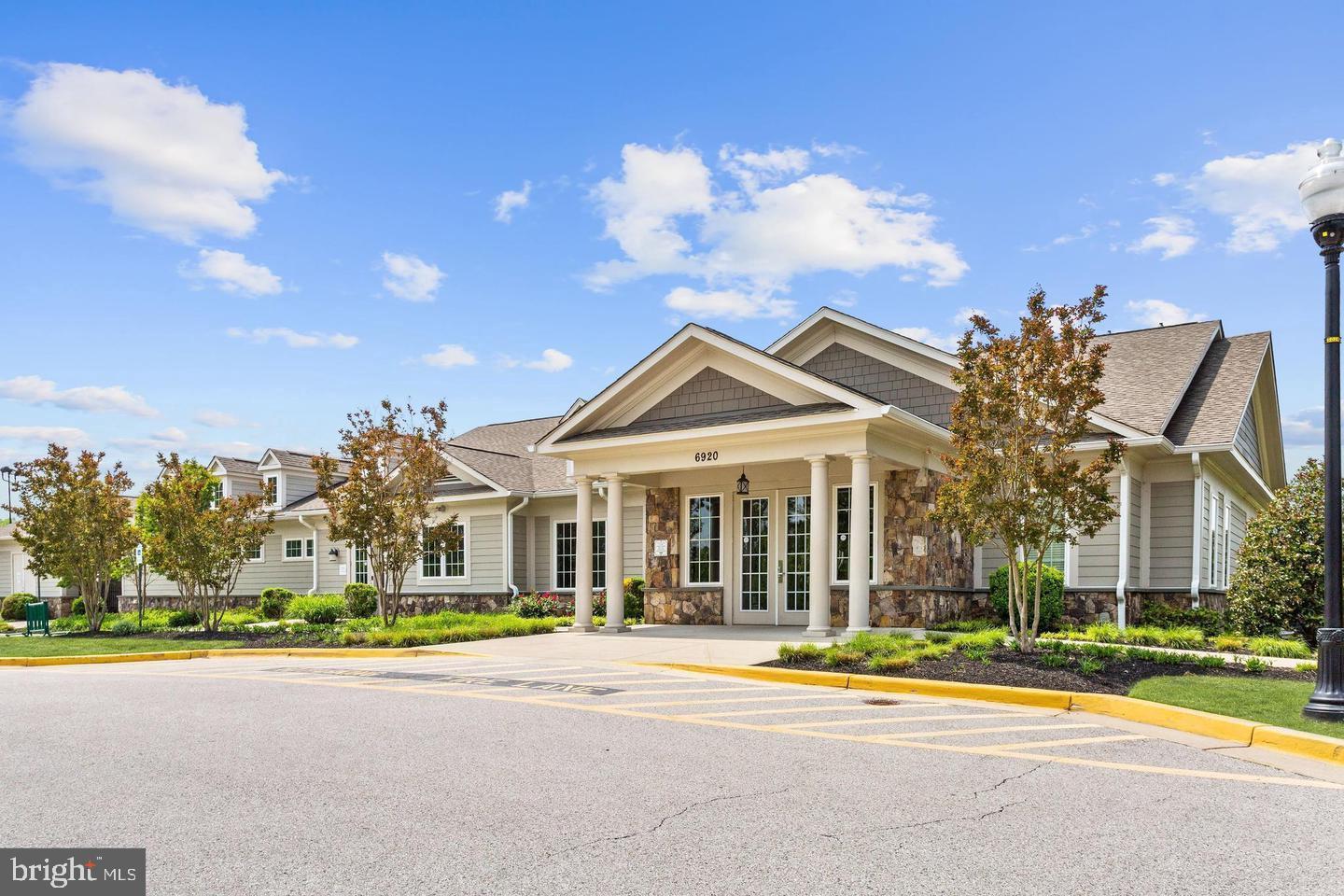 TANYARD SPRINGS - Residential Lease