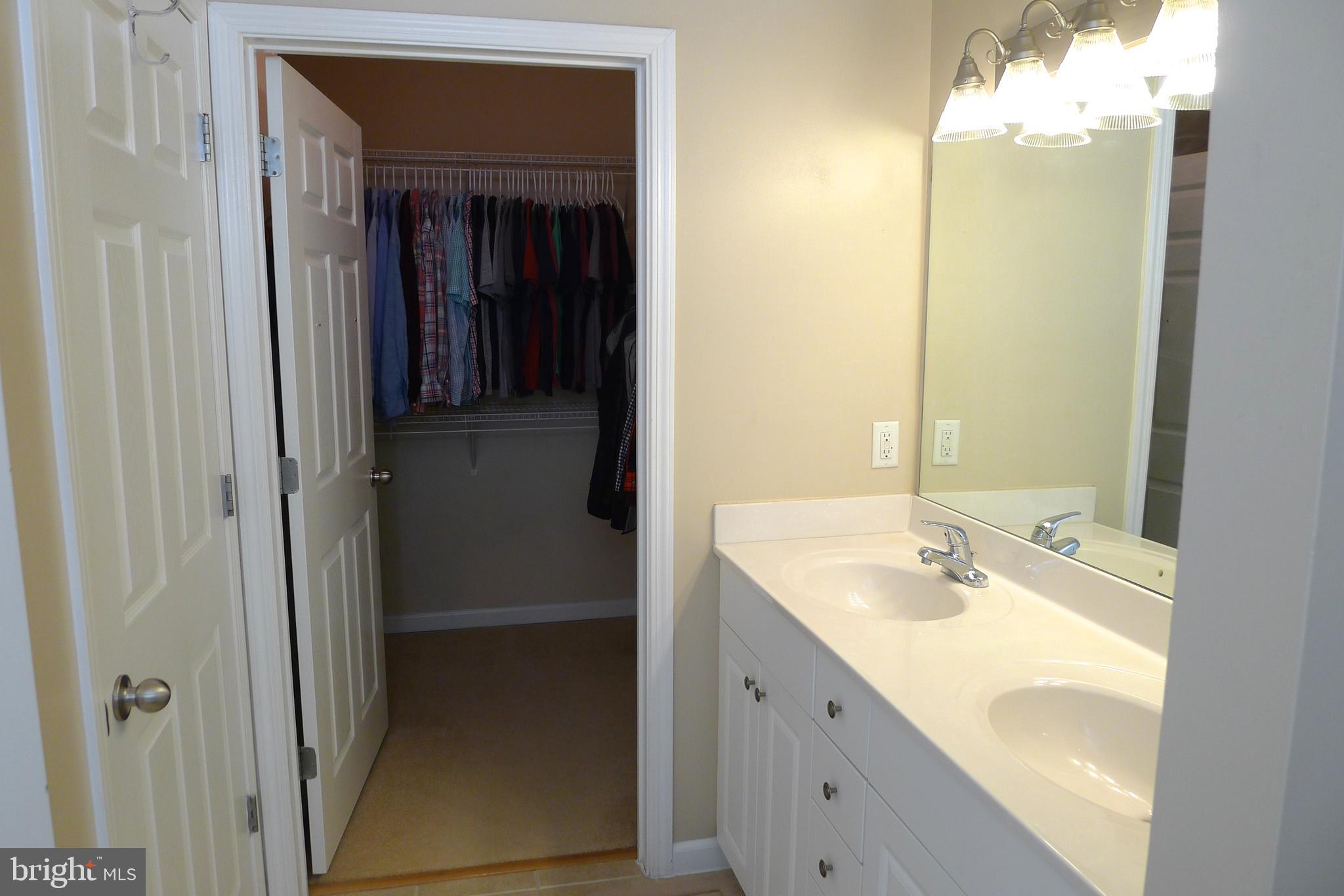 WESTCHESTER AT STRATFORD - Residential