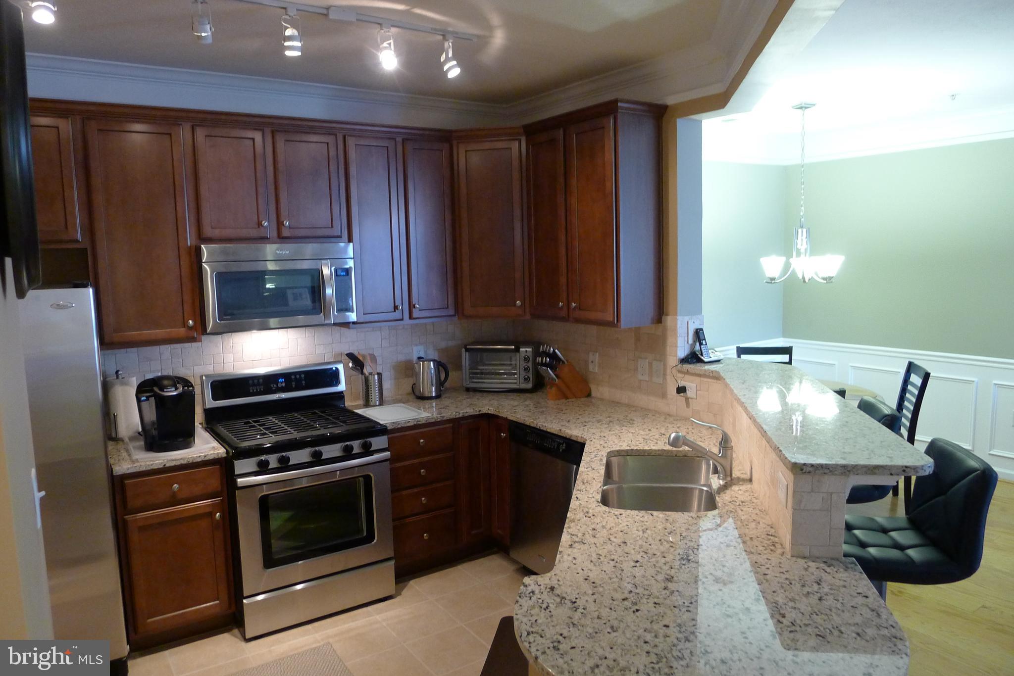 WESTCHESTER AT STRATFORD - Residential