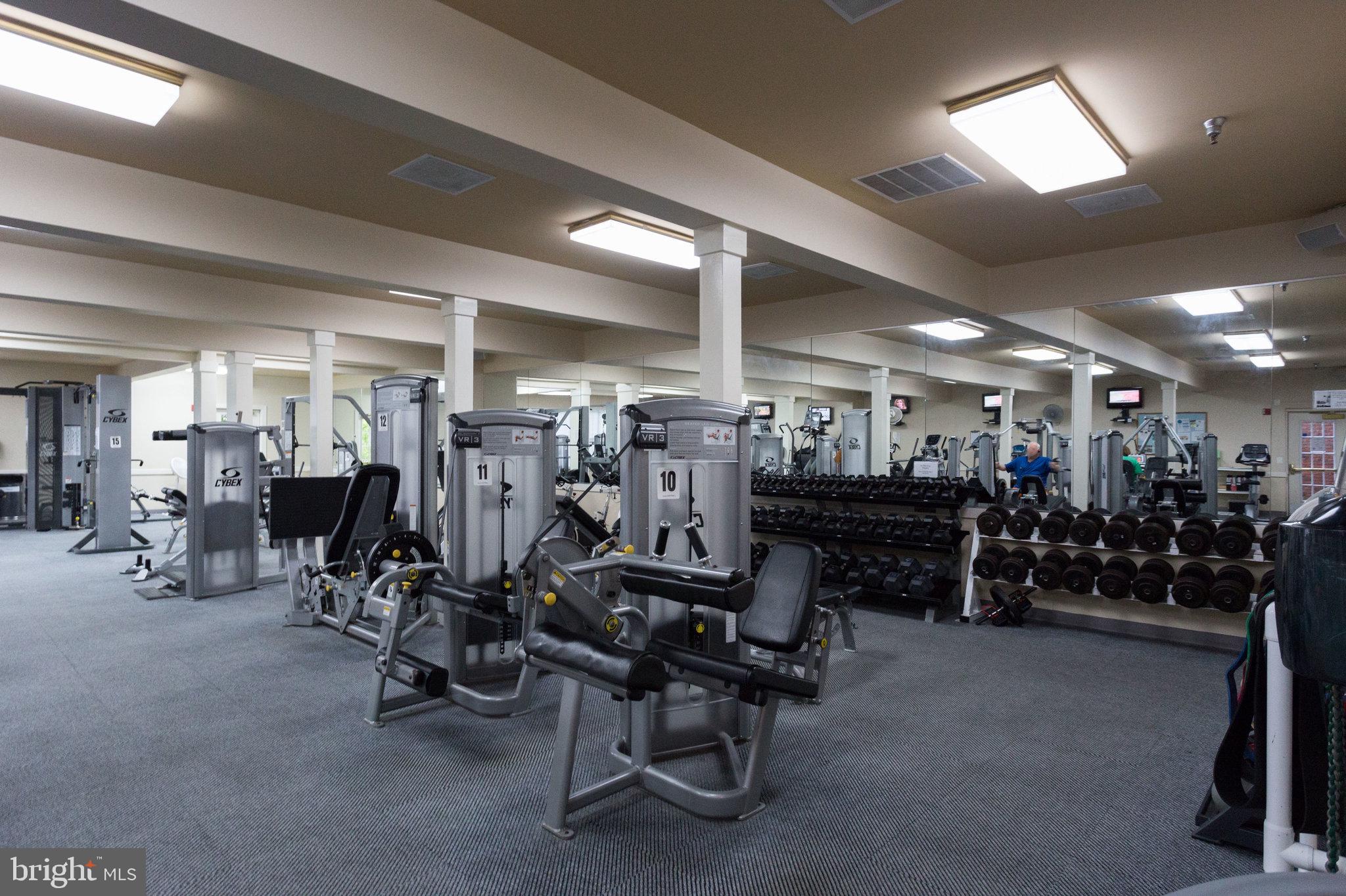 KINGSTOWNE - Residential Lease