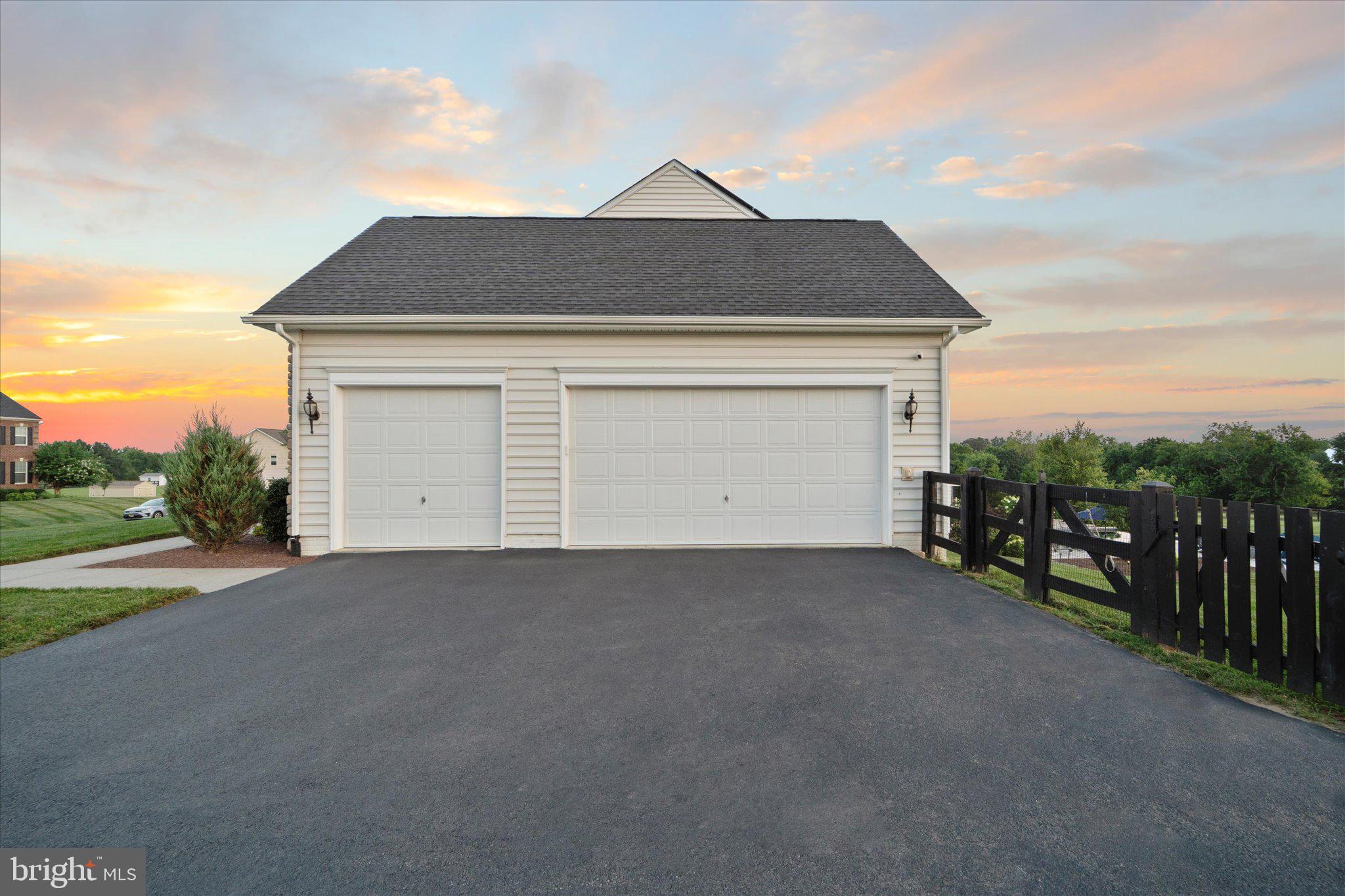 RESERVE AT WATERFORD - Residential