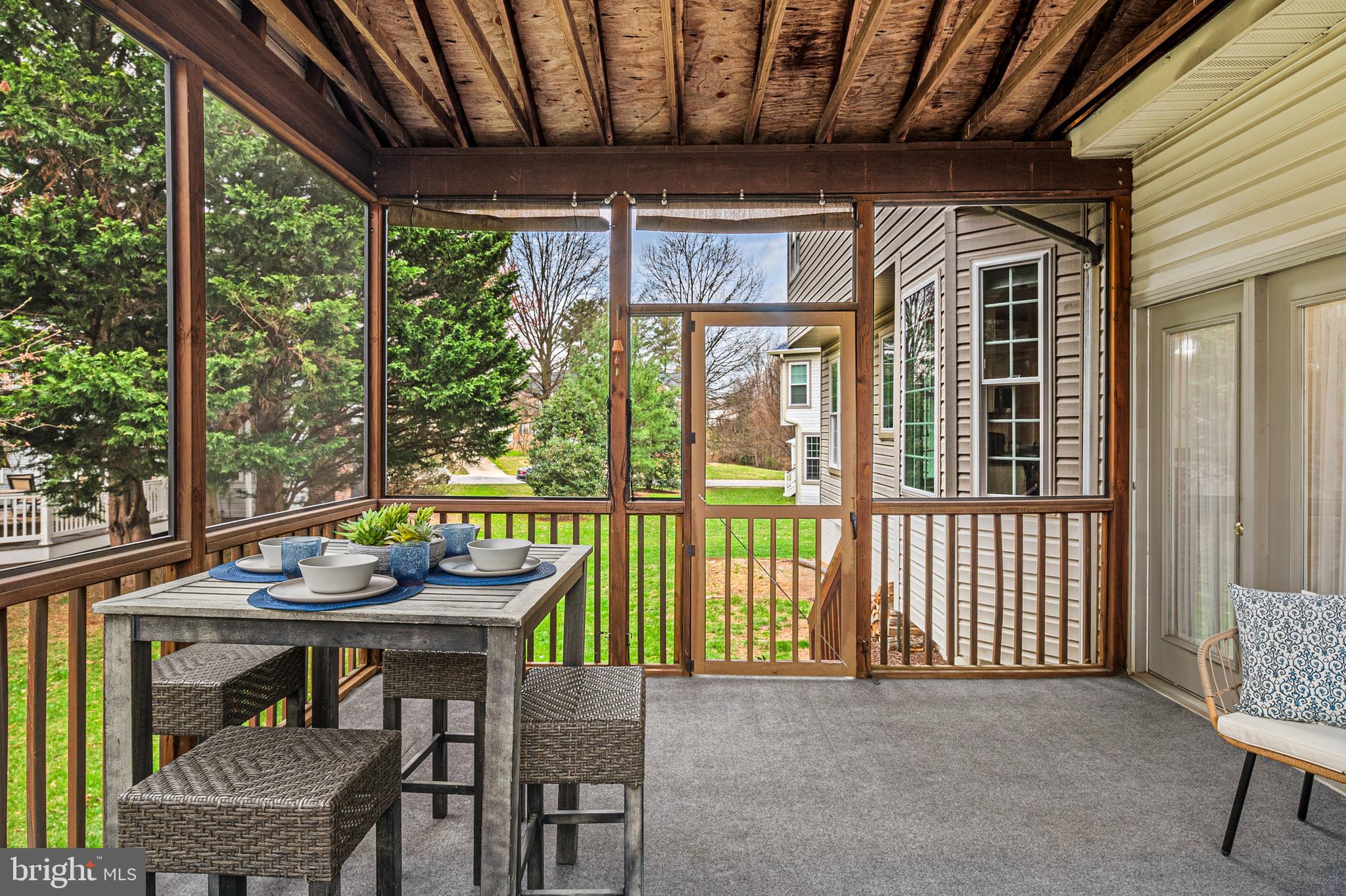 OAK TREE - Residential