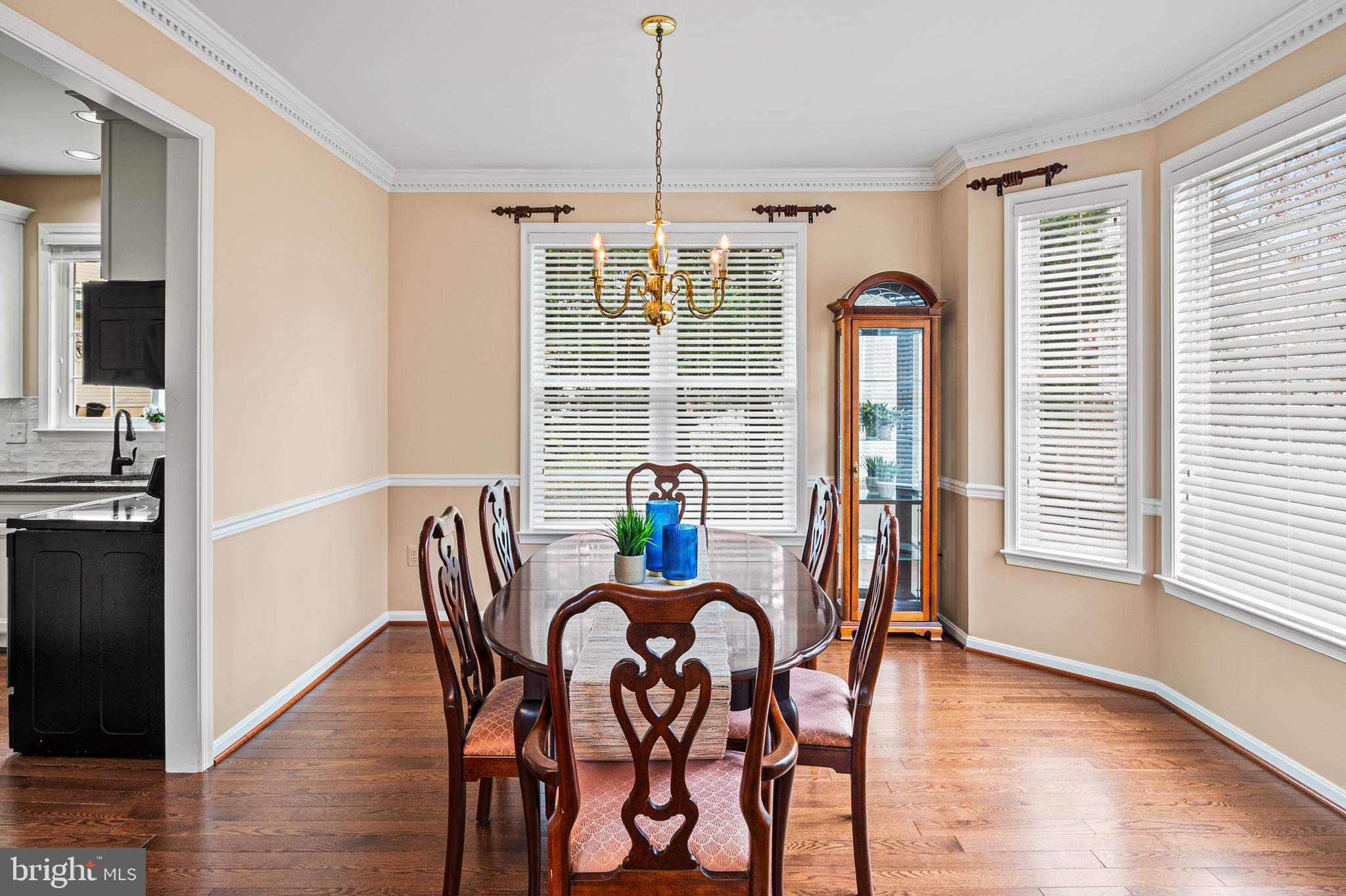 OAK TREE - Residential