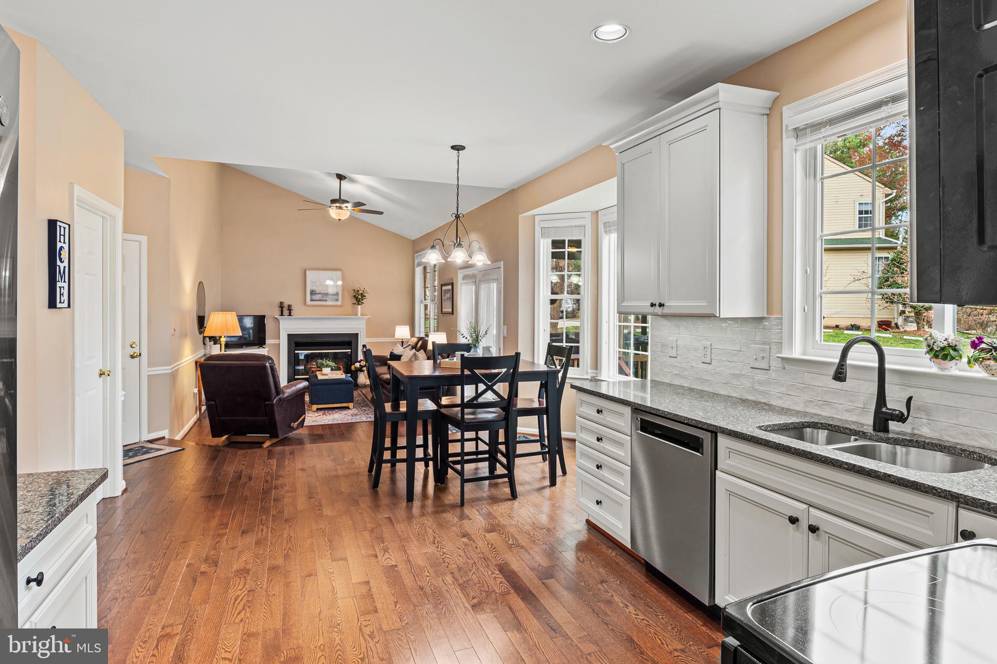 OAK TREE - Residential