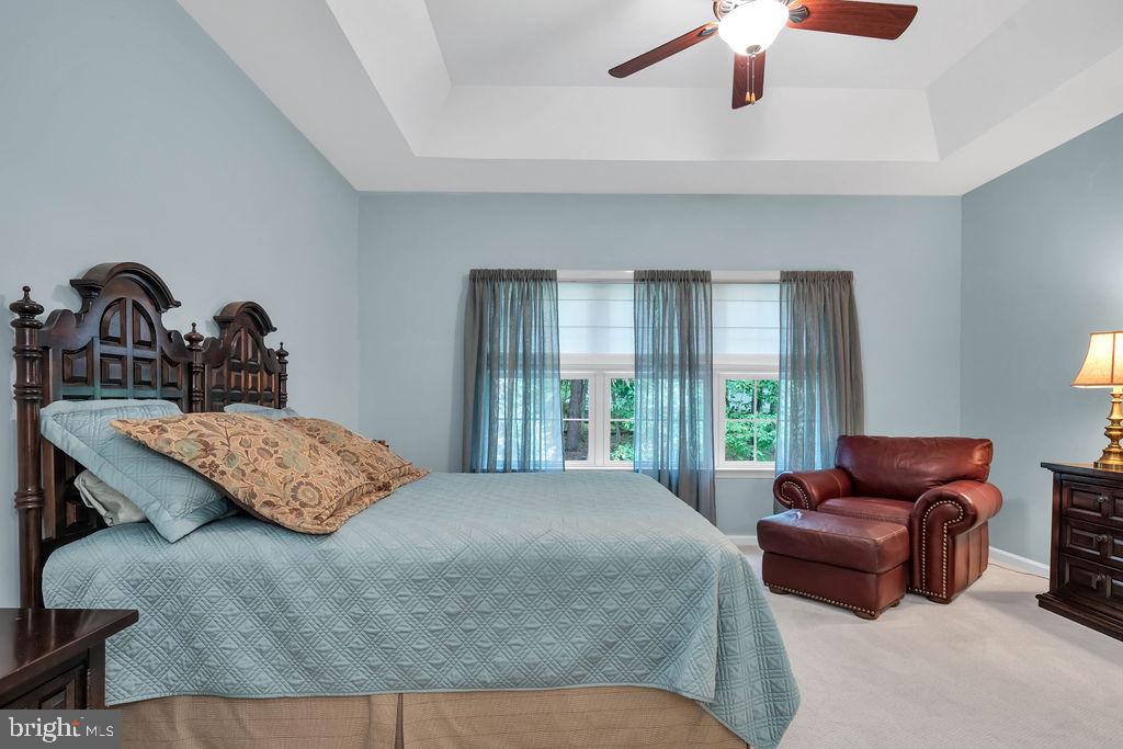 LAKE HOLIDAY ESTATES - Residential