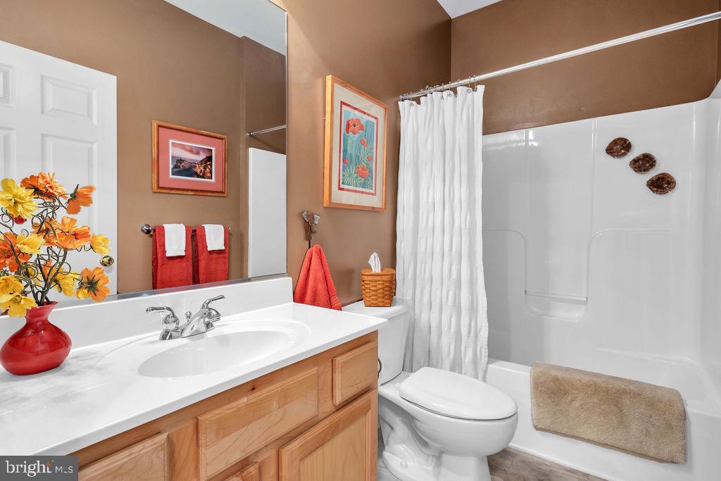 LAKE HOLIDAY ESTATES - Residential