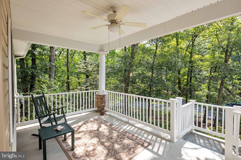 LAKE HOLIDAY ESTATES - Residential