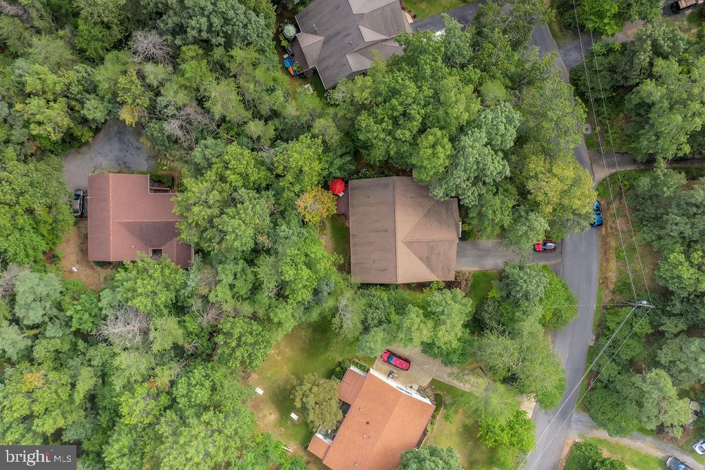 LAKE HOLIDAY ESTATES - Residential