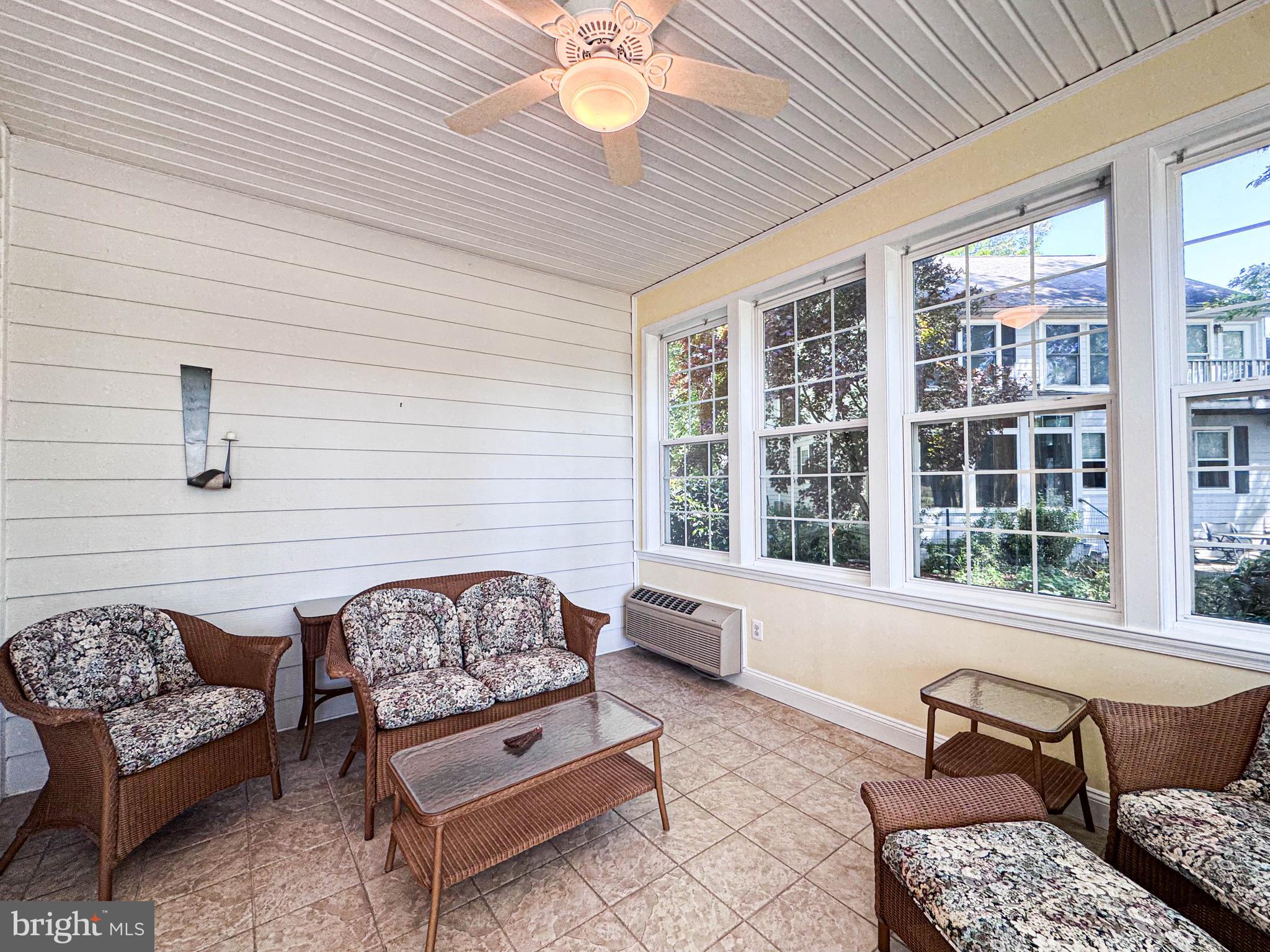 SWANN POINT - Residential