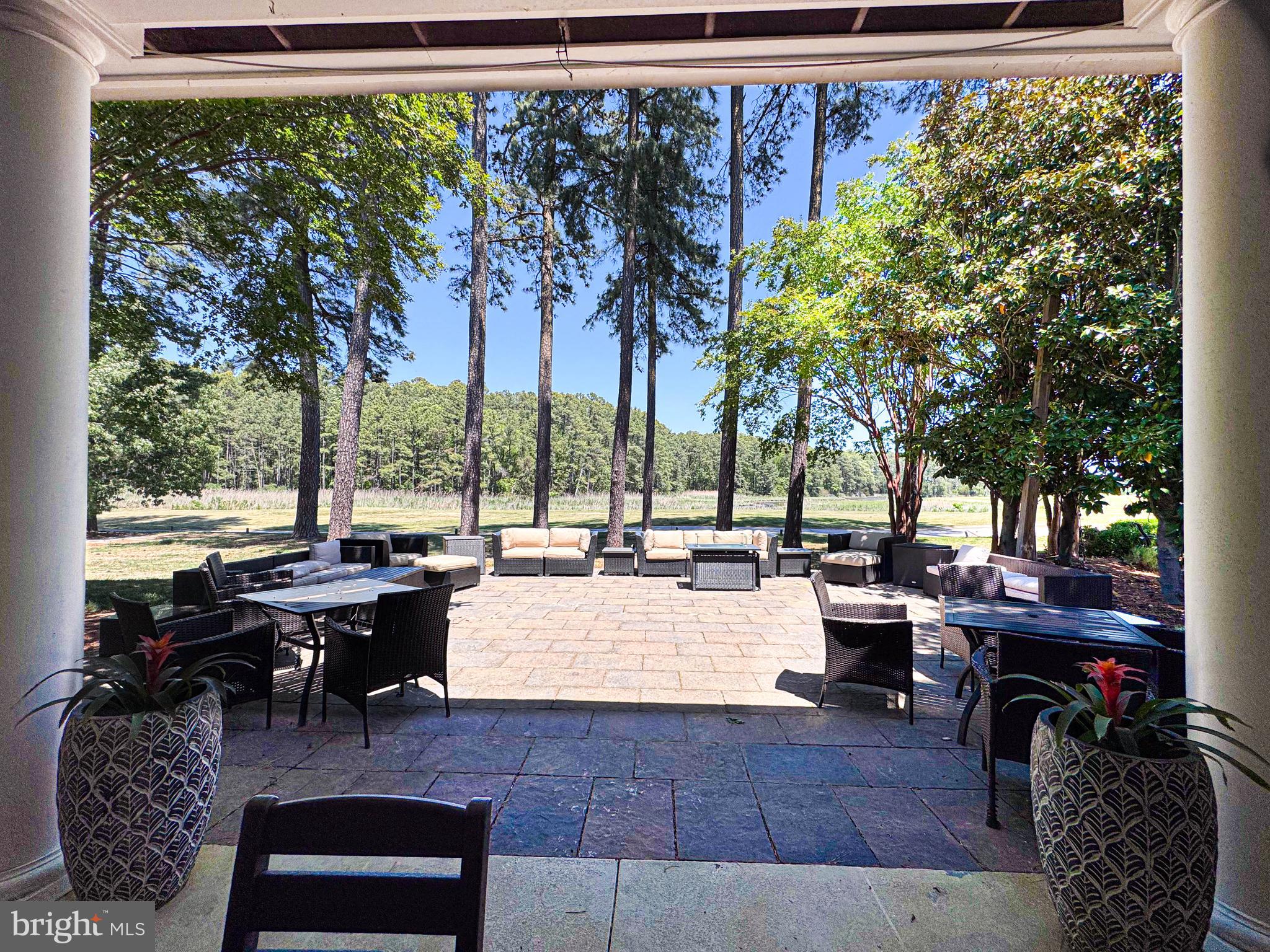 SWANN POINT - Residential