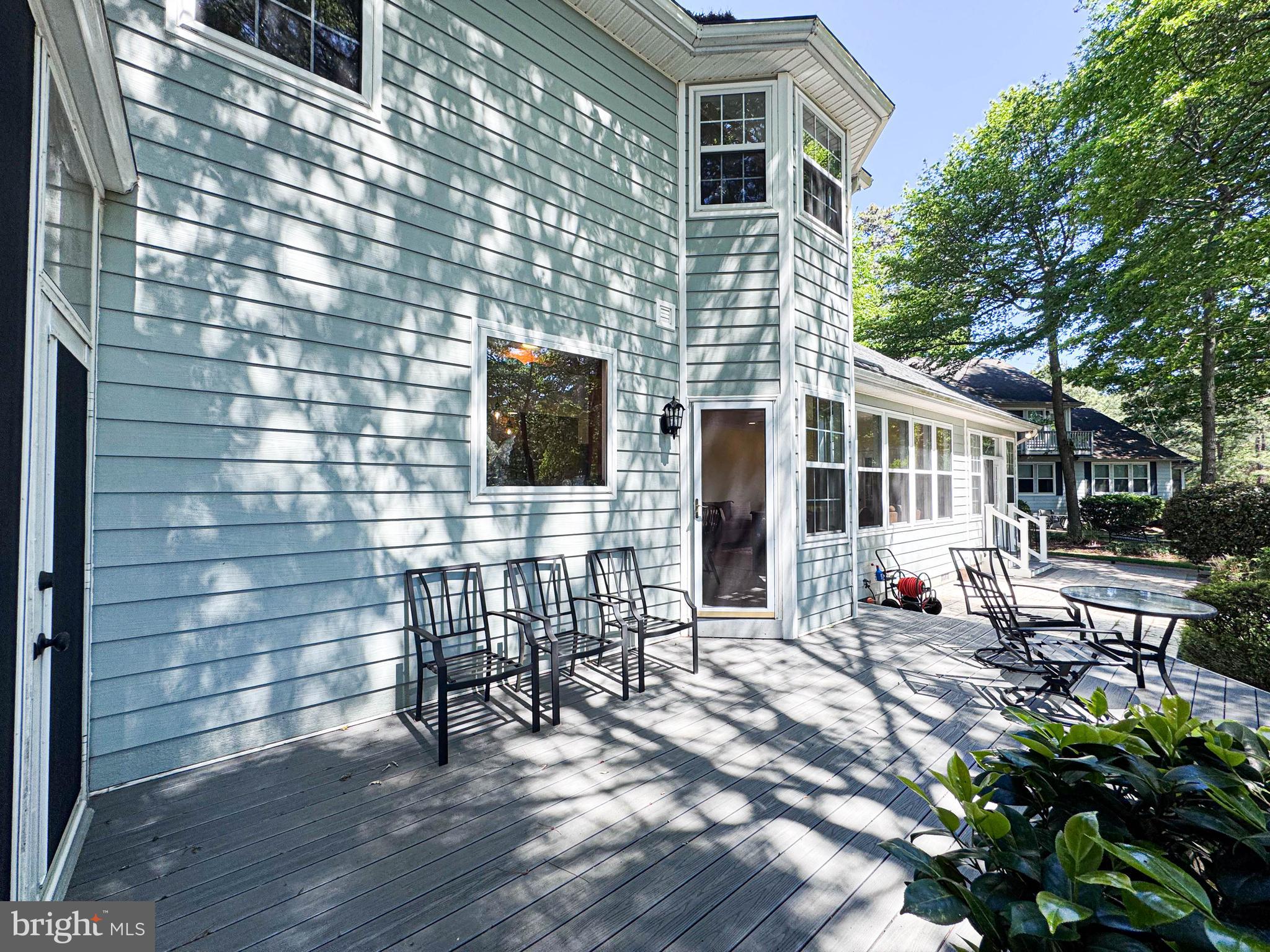 SWANN POINT - Residential