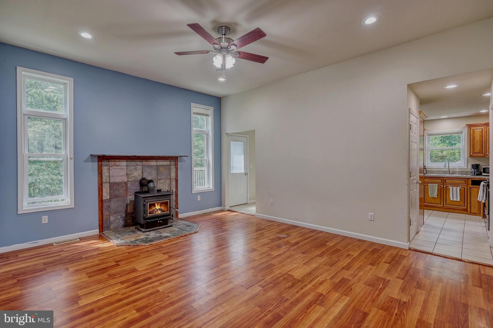 216 GREENWOOD DRIVE