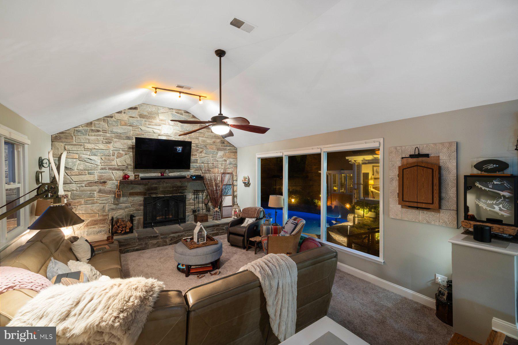 CHEVY CHASE - Residential