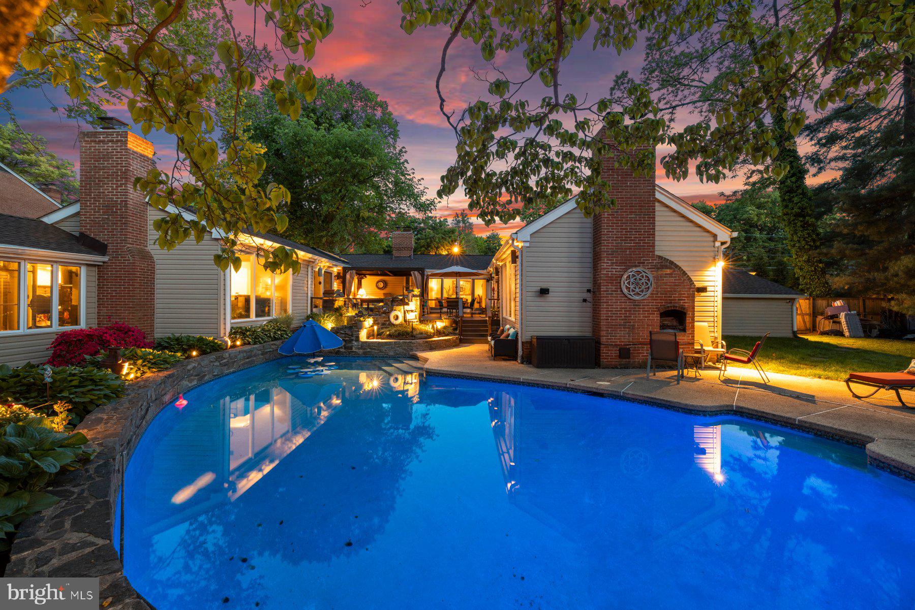 CHEVY CHASE - Residential