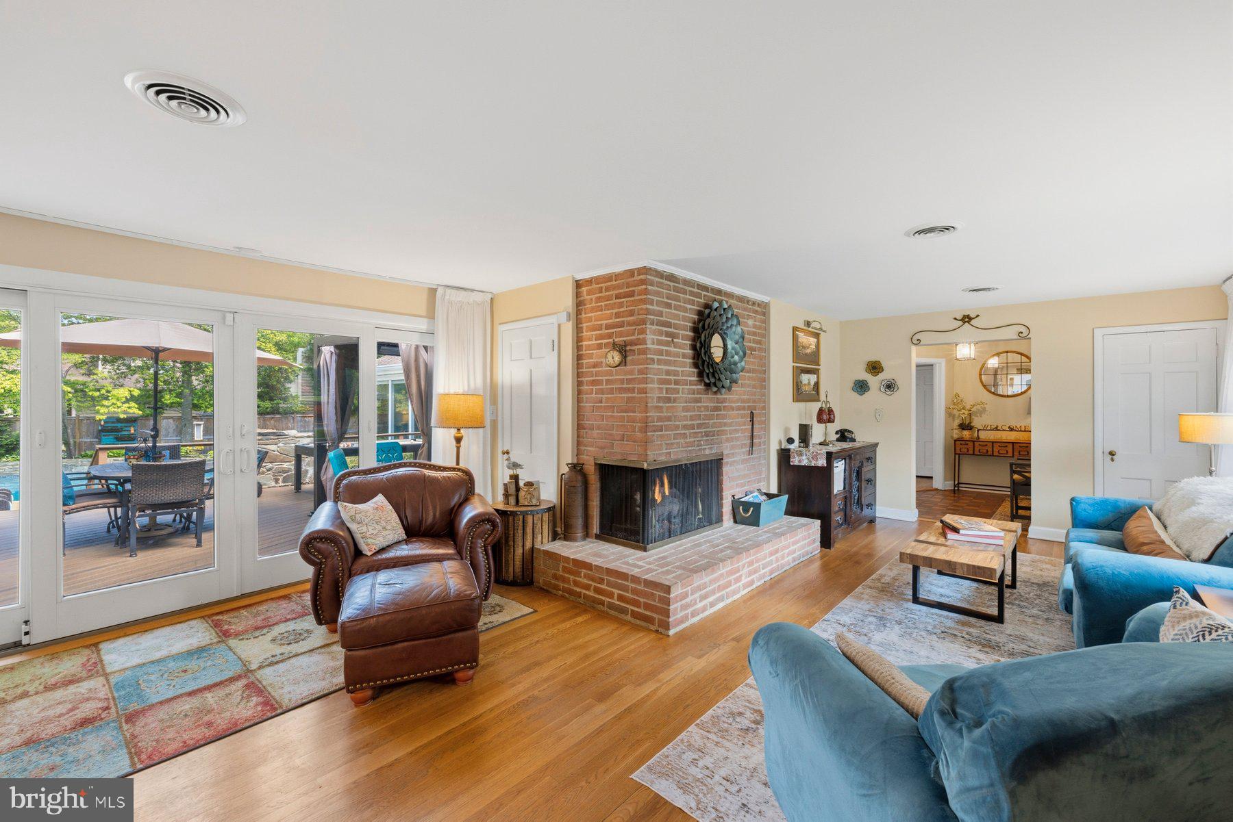 CHEVY CHASE - Residential