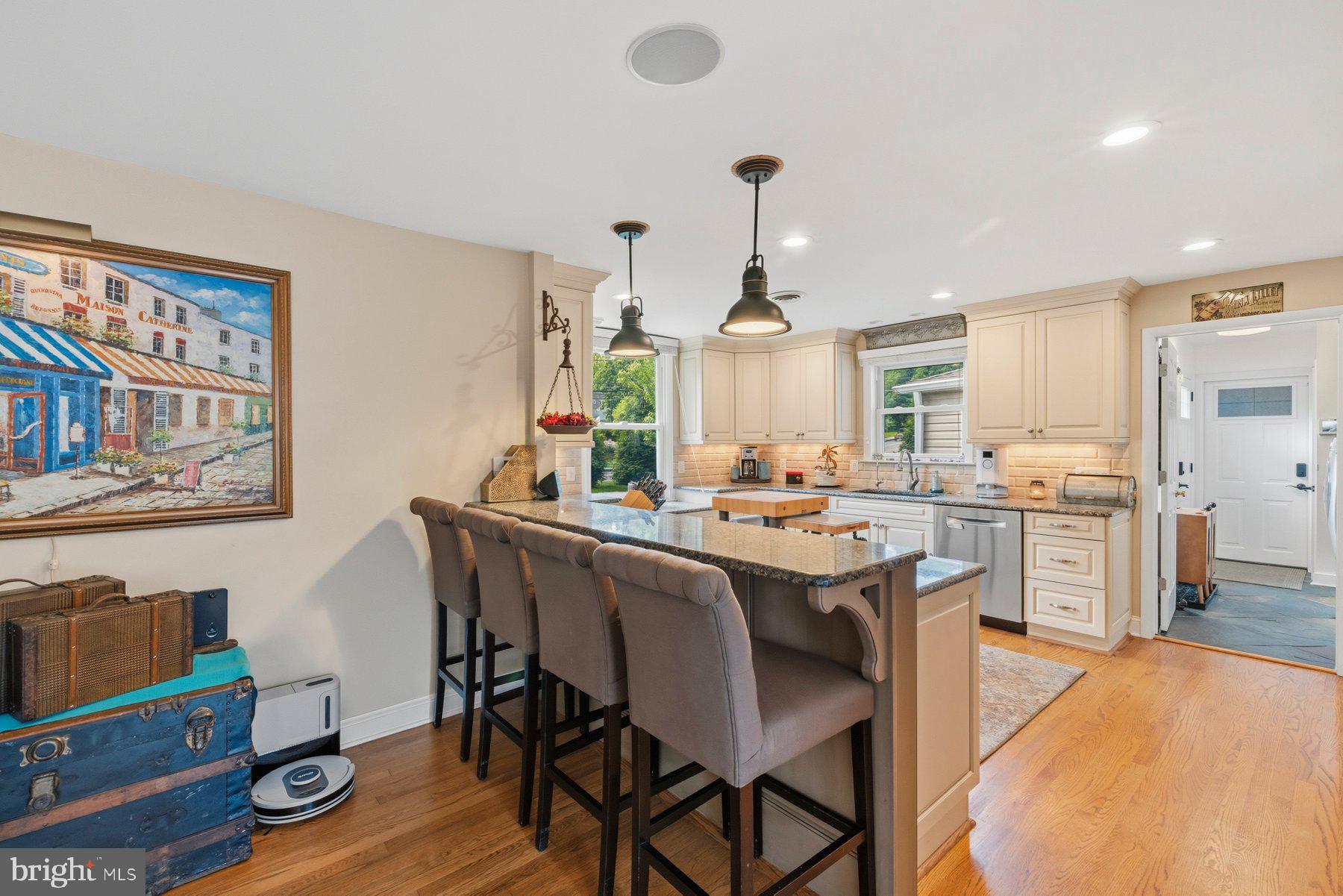 CHEVY CHASE - Residential