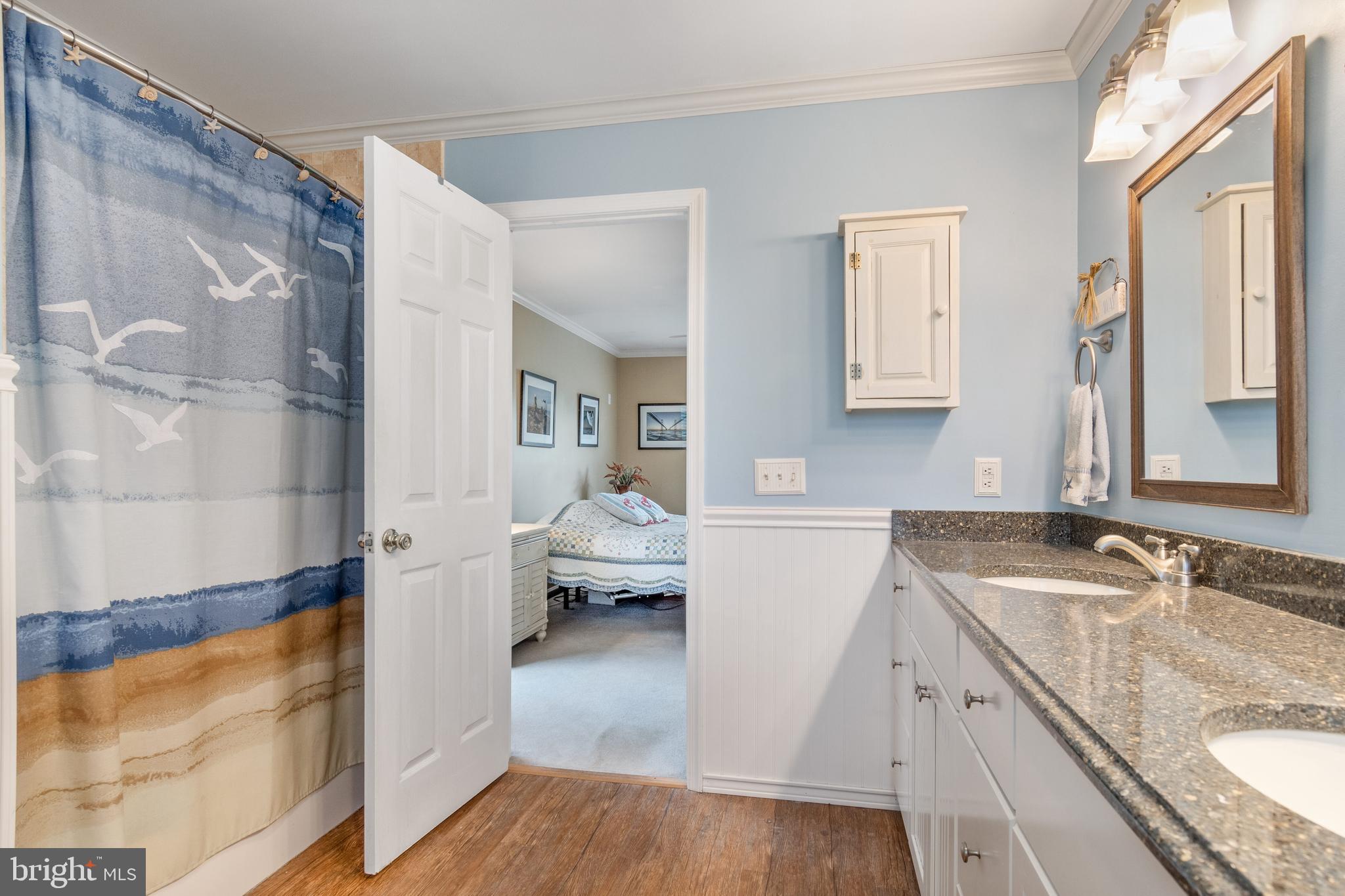 BAY CITY - Residential